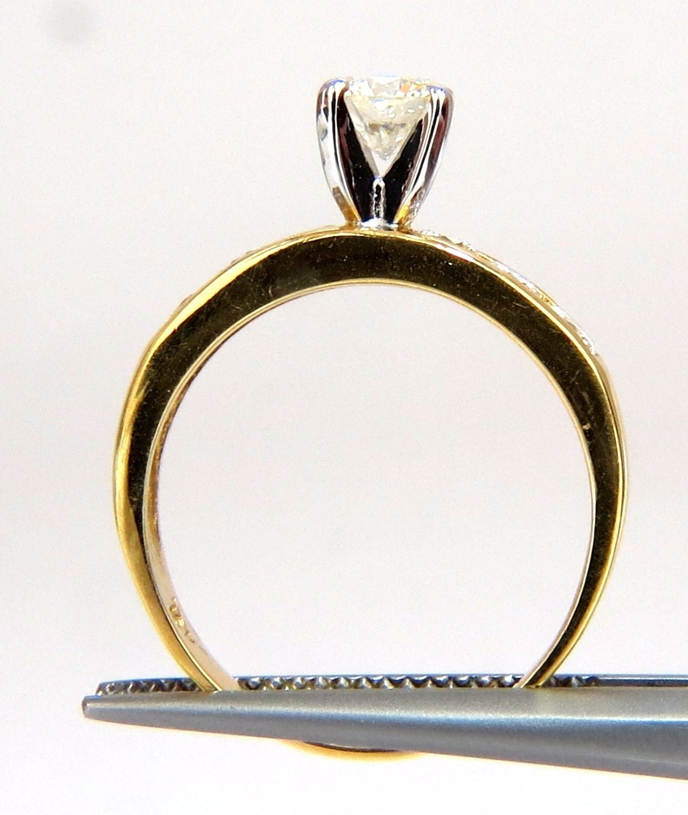 GIA Certified 2.01 Carat Natural Round Diamond Engagement Ring with 18K Gold Wedding Band - Perfect for Proposals, Anniversaries & Special Occasions