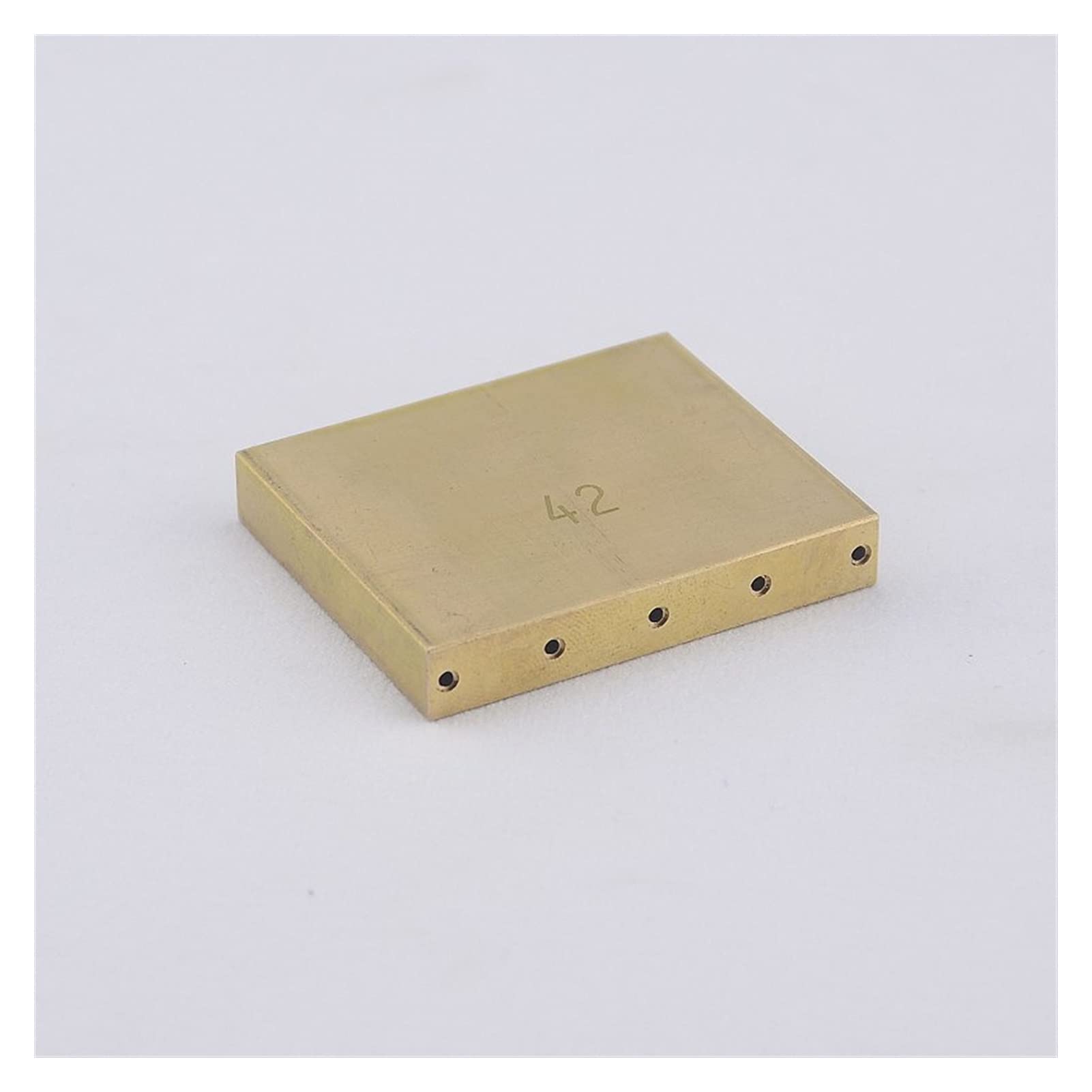 1 Piece Electric Guitar Brass Block for Tremolo System Bridge - 42mm Upgrade Part for Stratocaster Style Guitars - Improve Sustain & Tone - Perfect for Rock, Blues & Metal Performances