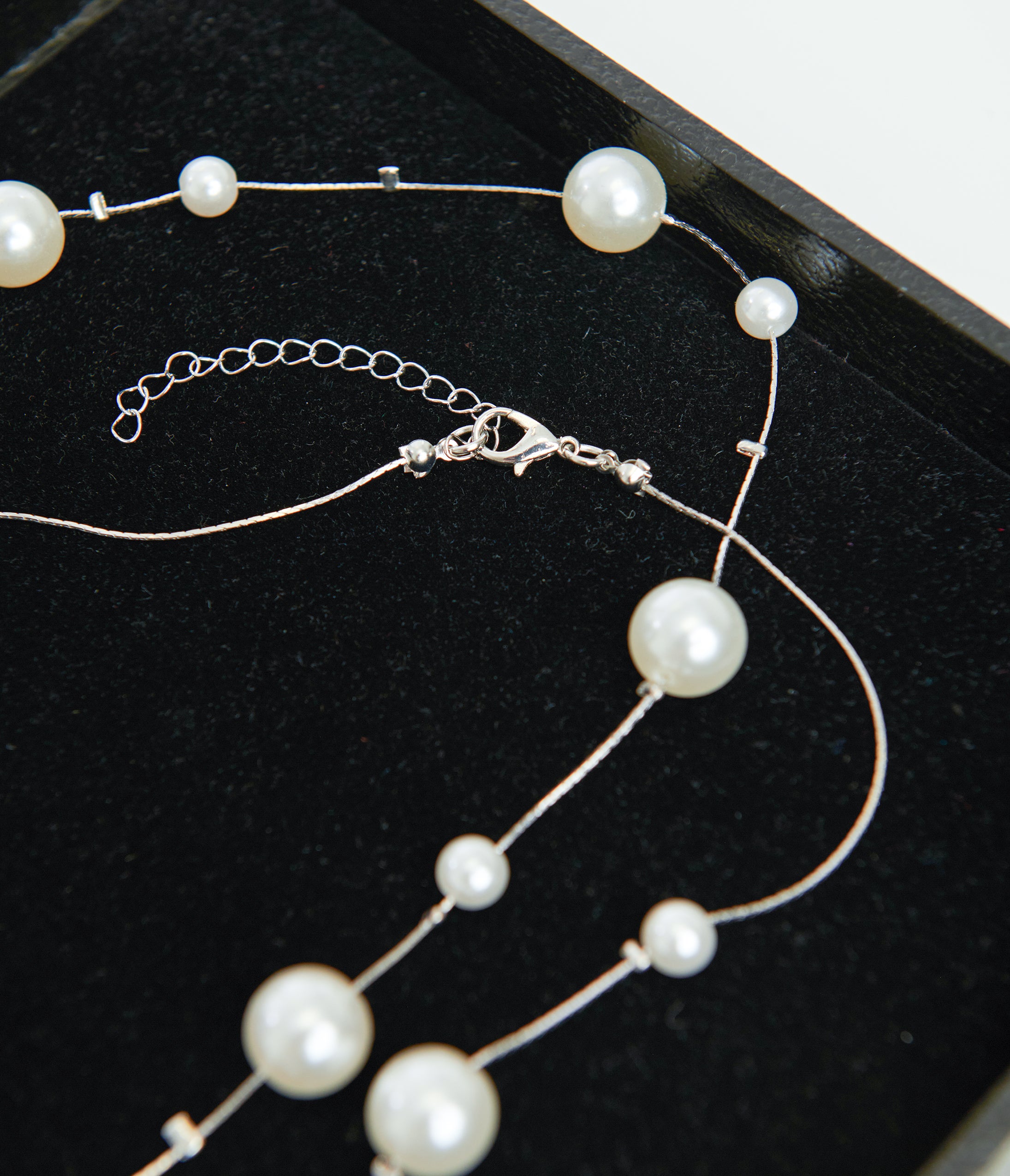 Vintage 60-Inch Long Pearl Necklace - Elegant Classic Jewelry for Women, Perfect for Weddings, Parties & Special Occasions