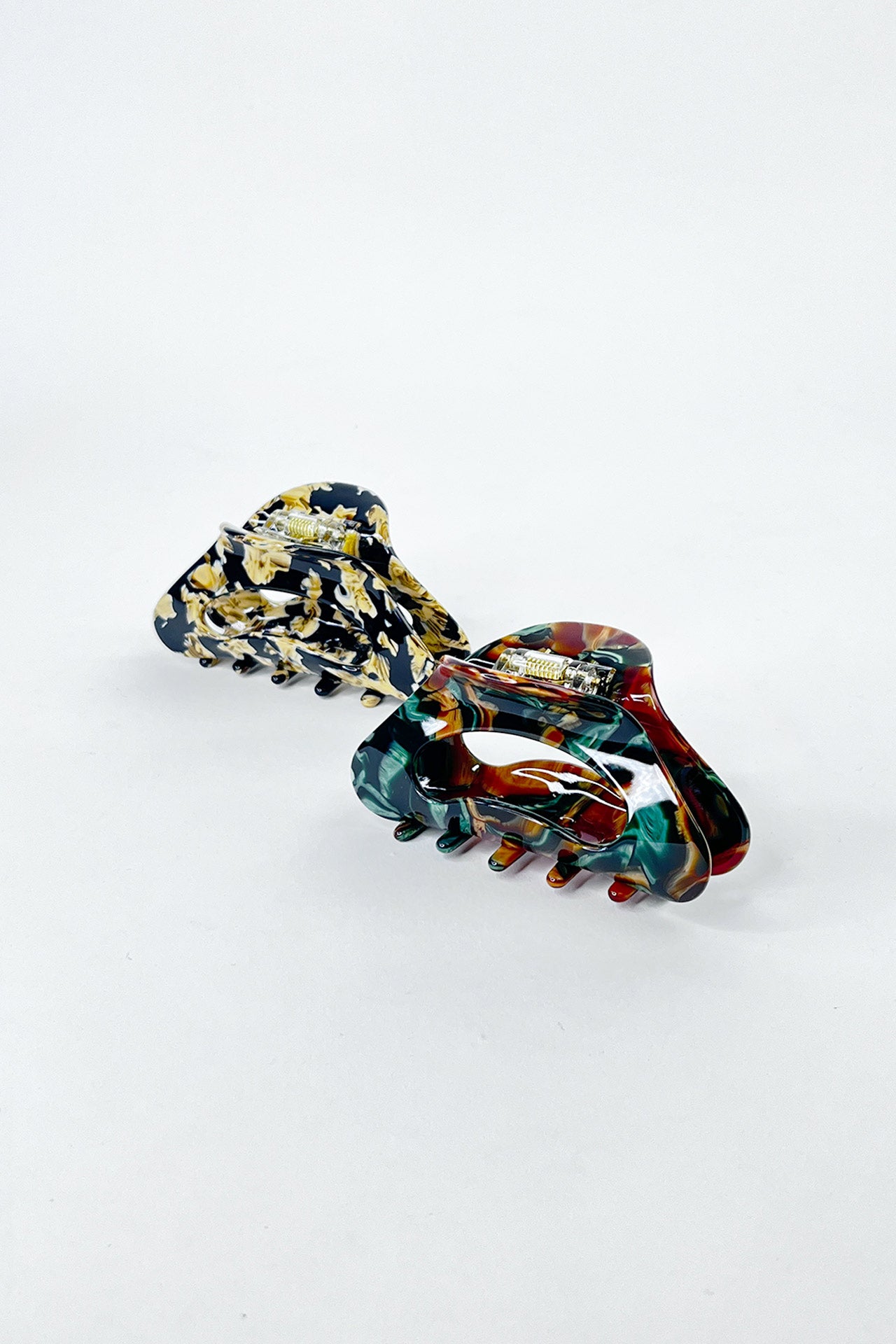Sadie Curved Tortoise Shell Hair Clip - Vintage Style Hair Accessory for Women & Girls - Perfect for Weddings, Parties & Everyday Styling