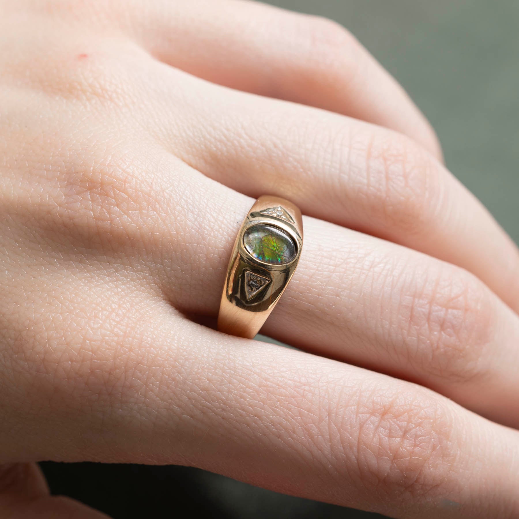 Exquisite Oval Ammolite & Diamond Ring - 0.20ct Natural Ammolite with 0.005ctw Diamond Accents - Size 8 - Elegant Jewelry for Women, Perfect for Anniversary Gifts & Special Occasions