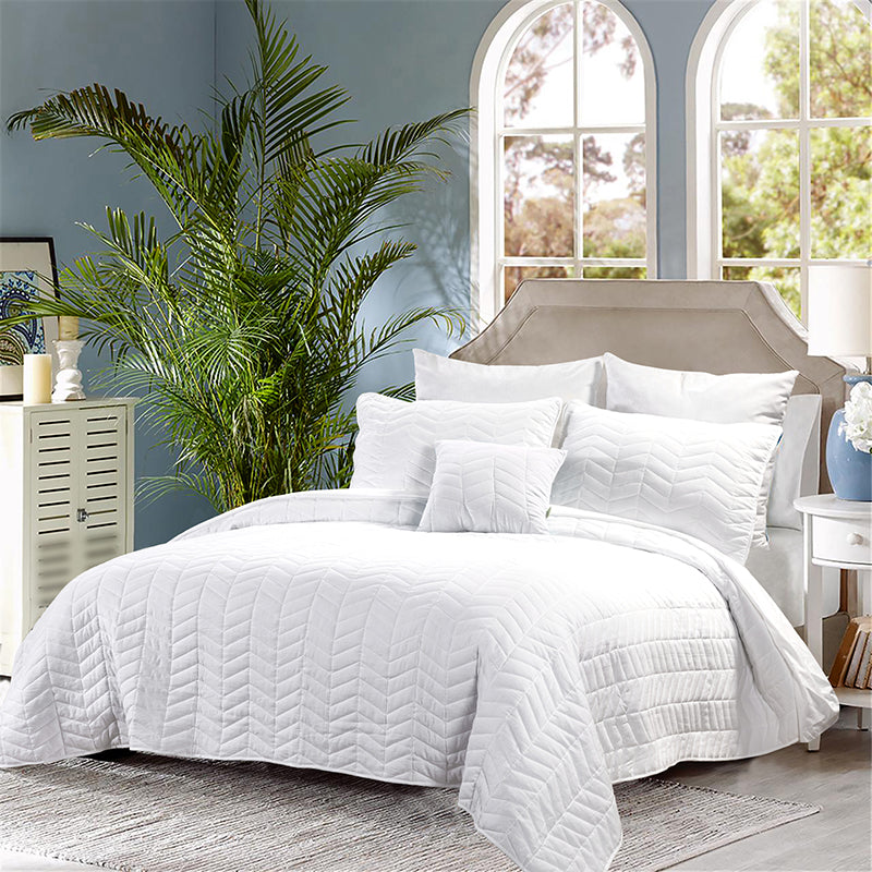 Premium Camilo Microfiber 4-Piece Quilt Set - Soft & Breathable Bedding for All Seasons | Perfect for Master Bedroom, Guest Room & Dorm Decor