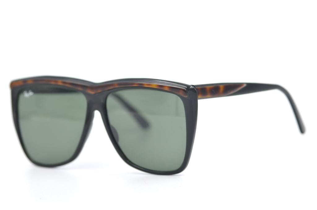 RayBan W0353 Traditionals Marnie Sunglasses - Classic Aviator Style with UV Protection for Men & Women | Perfect for Driving, Beach, and Outdoor Activities