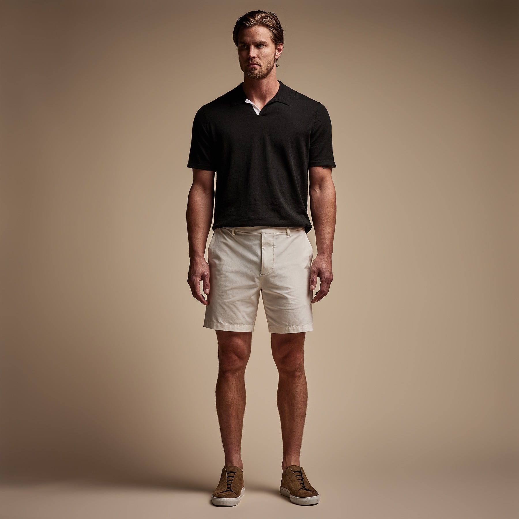 Premium Men's Golf Shorts in Off-White - Lightweight & Breathable for Summer Golfing & Casual Wear