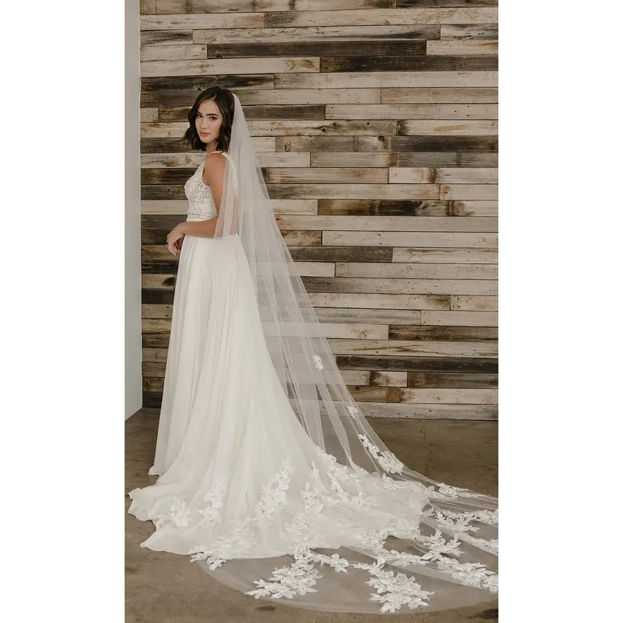 V2198C Cathedral Veil - Elegant Long Wedding Veil for Bride | Perfect for Church Ceremonies & Formal Weddings