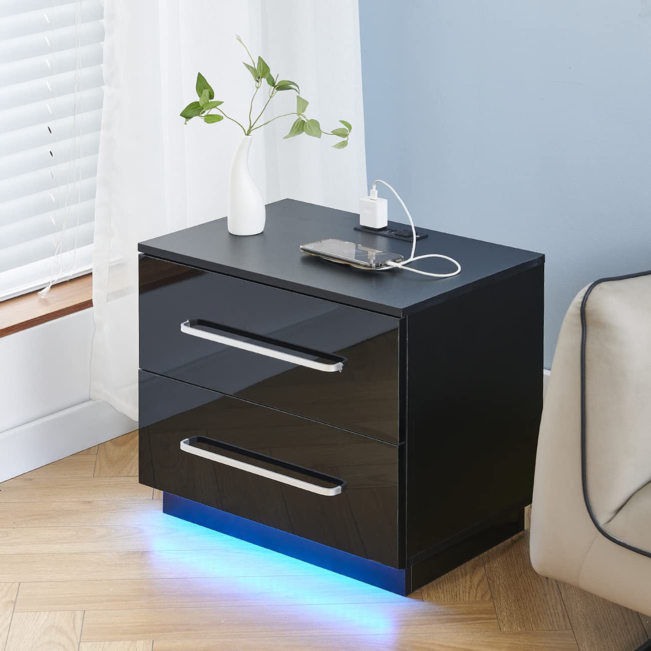 Belifeglory Modern Nightstand with 2 Drawers, USB Charging Station & LED Light - High Gloss Bedside Table, End Table for Bedroom, Living Room - Perfect for Small Spaces, Apartment Furniture, Home Office Organization