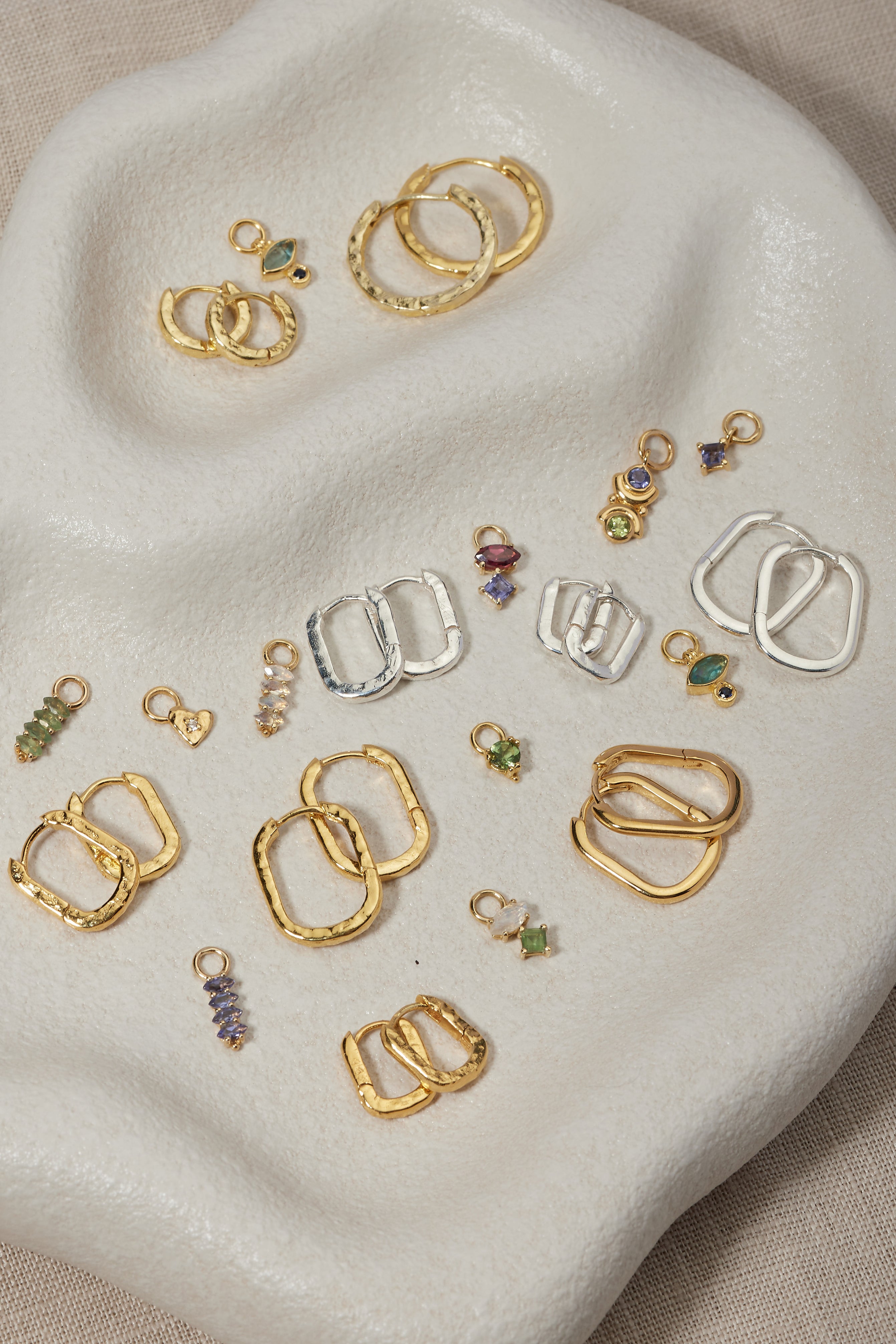 Polished Gold Paperclip Huggie Earrings - Large Hoop Earrings for Women, Perfect for Everyday Wear & Special Occasions