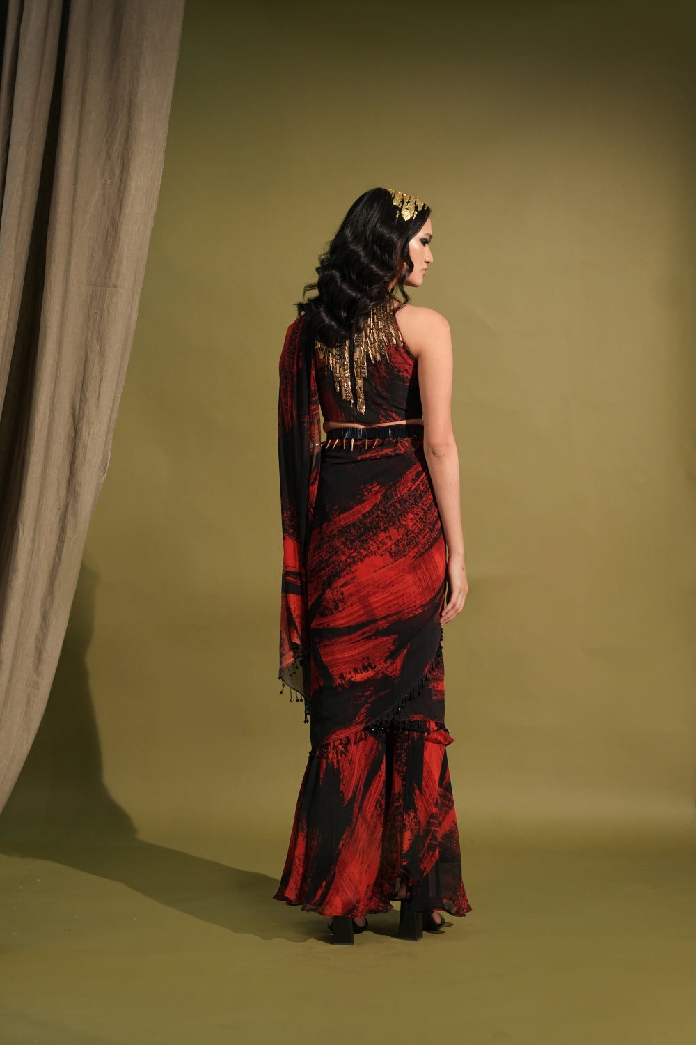 Elegant Red & Black Printed Saree Blouse Belt Set with Metallic Gold Embellishments - Perfect for Indian Weddings, Festivals & Special Occasions