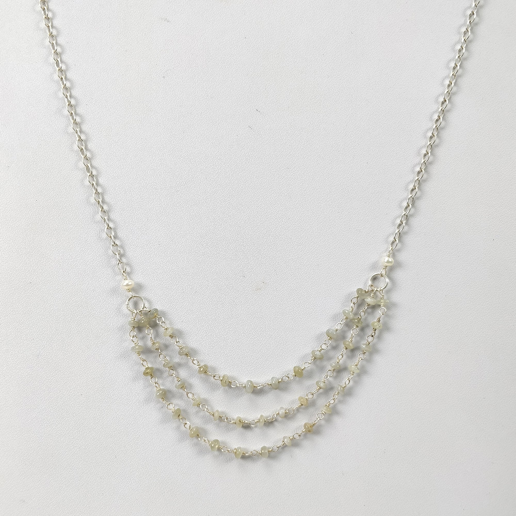 Natural Chrysoberyl Cat's Eye & Pearl Beaded Necklace - 29.45ct Untreated Gemstone with 925 Sterling Silver 3.5mm Beads (18.25
