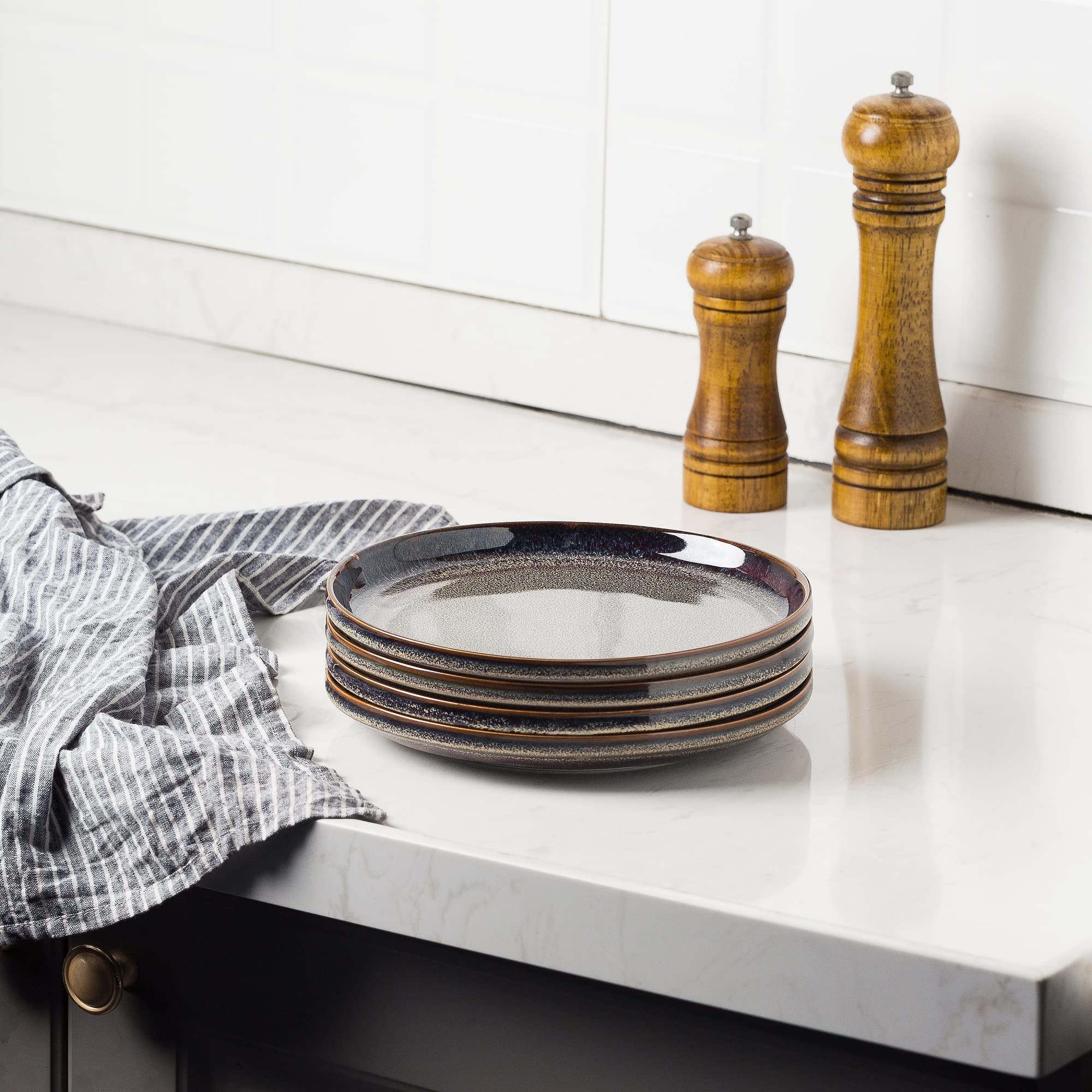 4-Piece Ceramic Dinner Plate Set - 8 Inch Microwave Safe Porcelain Plates for Party, Wedding & Everyday Dining - Includes Dessert & Salad Plates