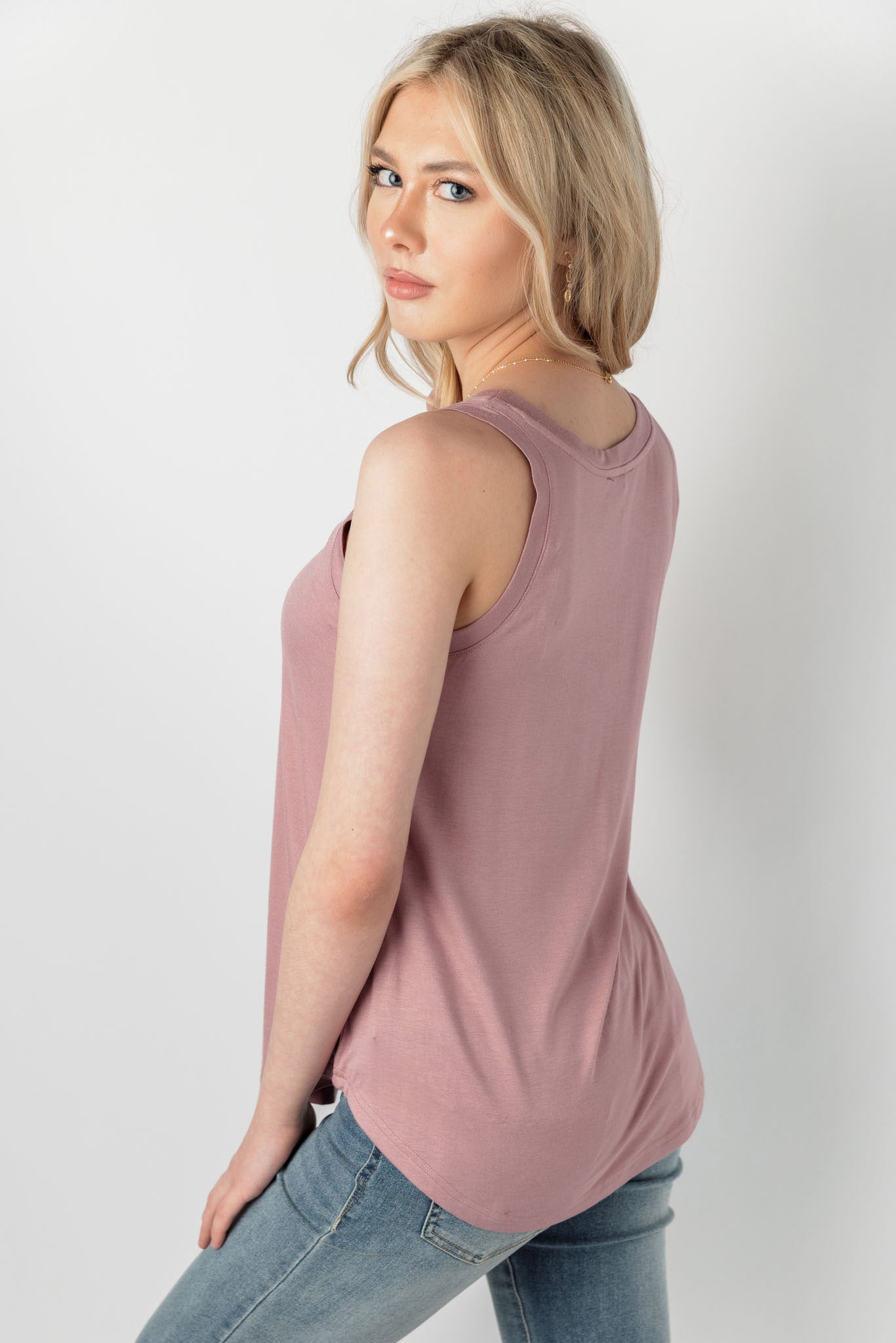 Women's Scoop Neck Tank Top - Soft Stretch Casual Summer T-Shirt for Workout, Yoga & Everyday Wear