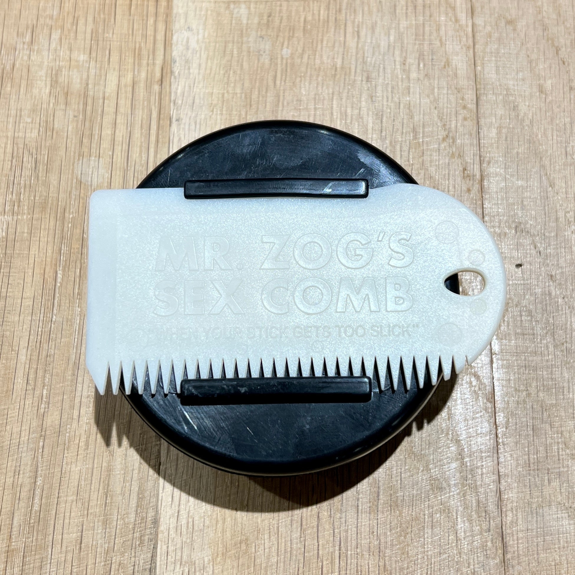 Premium Sexwax Surf Wax Container with Comb - Essential Surfing Accessory for Waxing Your Surfboard