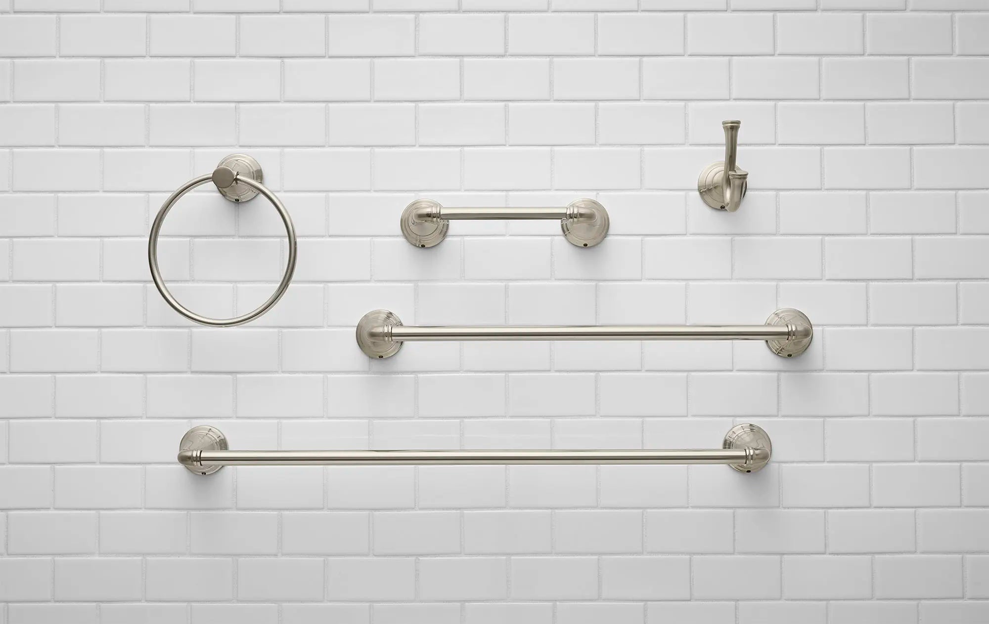 Delancey® Premium Stainless Steel Towel Ring - Bathroom & Kitchen Accessory for Hand & Dish Towels - Rustproof & Durable Design for Modern Homes