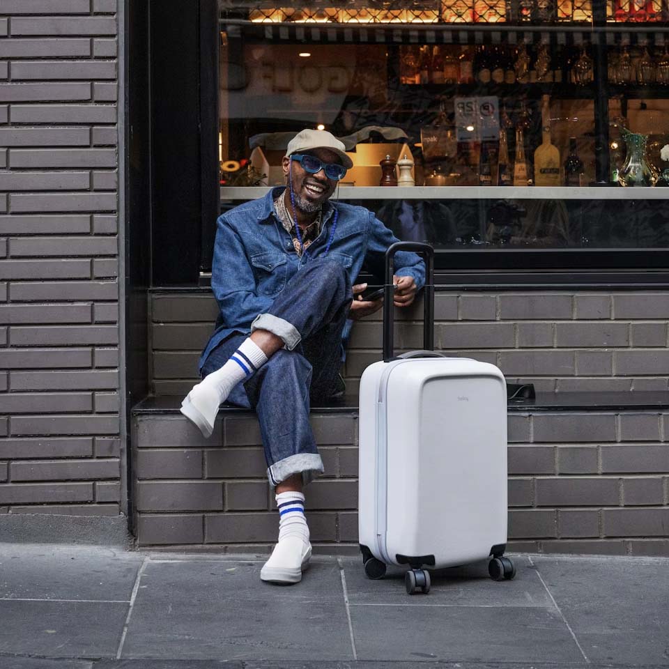 Bellroy Transit Carry On Luggage - Lightweight Expandable Travel Suitcase for Business & Vacation | Perfect for Airplane Overhead Bin & Weekend Getaways