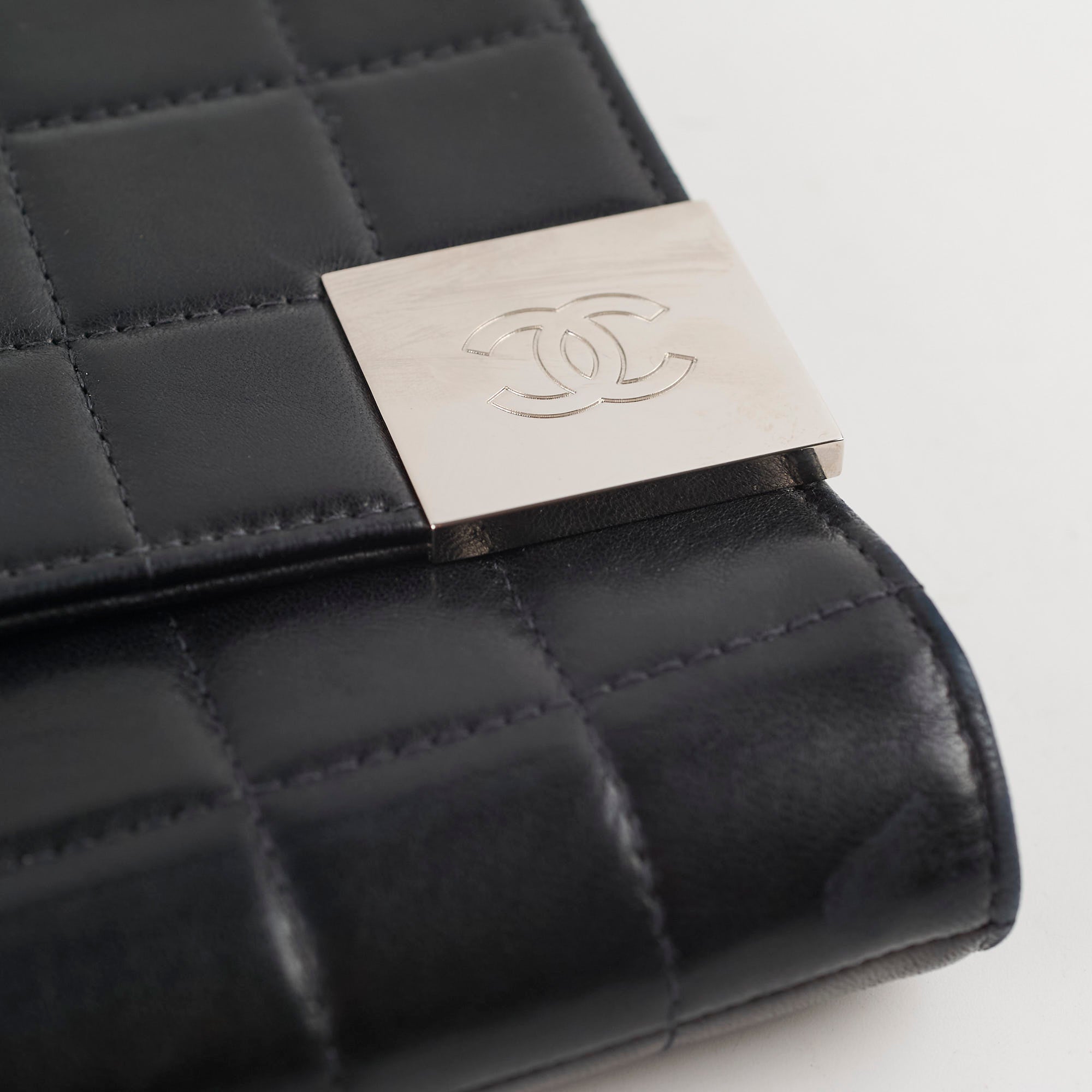 Chanel Black Lambskin Wallet on Chain WOC - Luxury Crossbody Bag for Women | Perfect for Evening Events, Parties & Date Nights