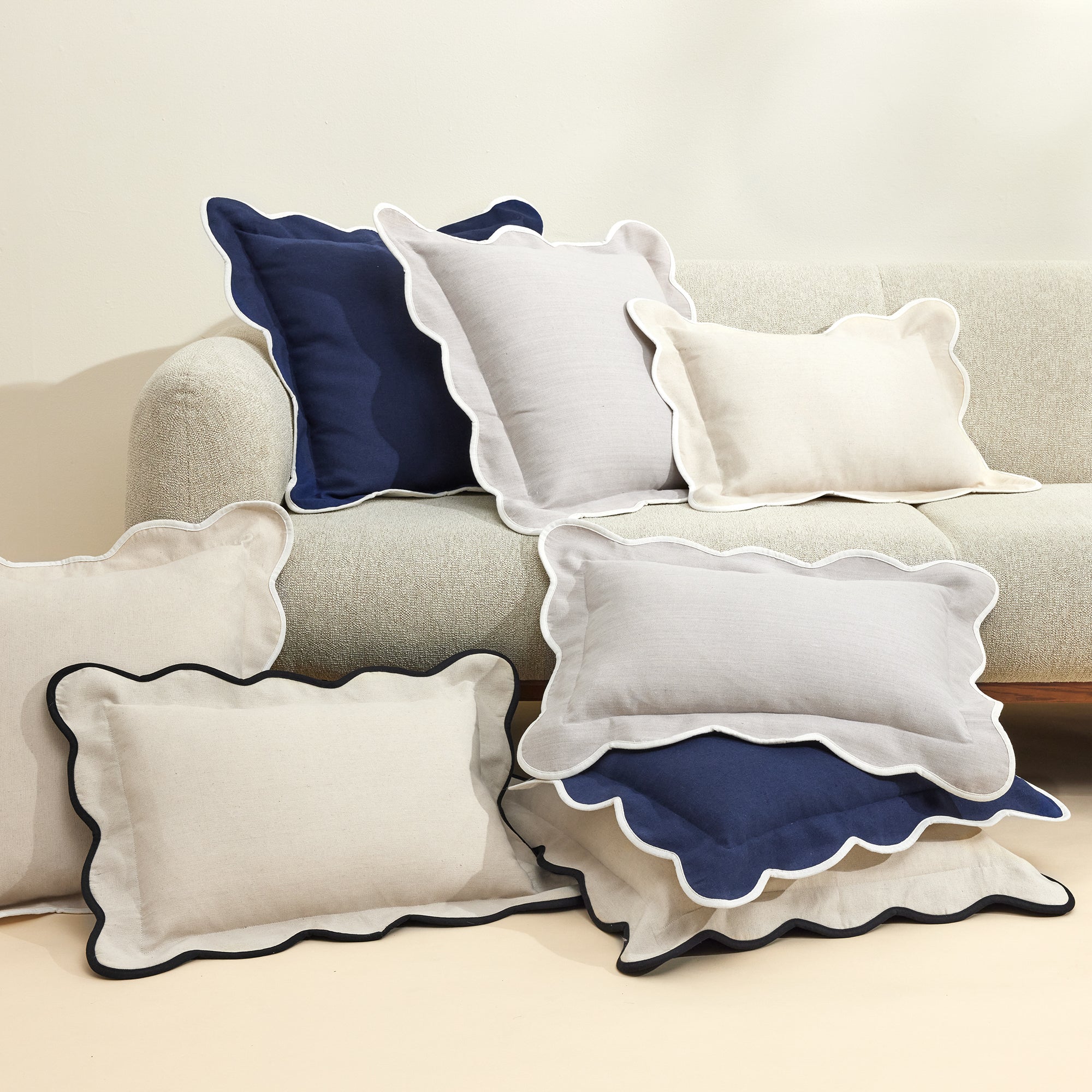 Coastal Chic Scalloped Edge Throw Pillow Cover - Decorative Cushion Case for Beach House, Boho Bedroom & Farmhouse Decor
