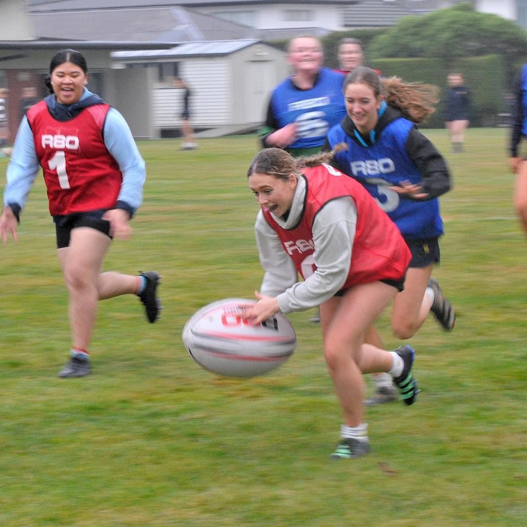 Official Size Jumbo Rugby Ball - Premium Quality Training & Match Rugby Ball for Adults & Kids - Perfect for Rugby Games, Practice, Sports Gifts