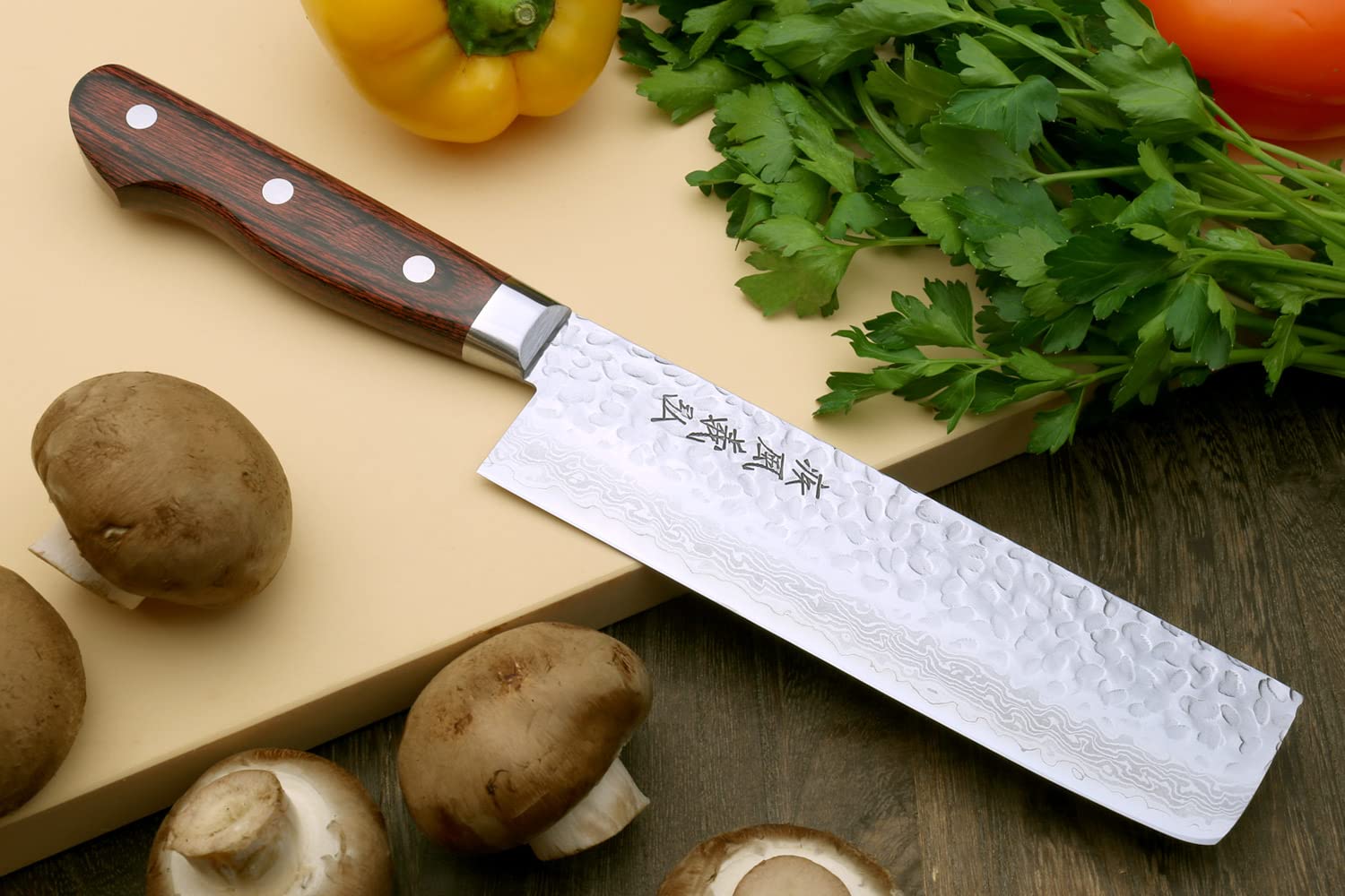 Yoshihiro VG10 16 Layer Hammered Damascus Nakiri Knife 6.5