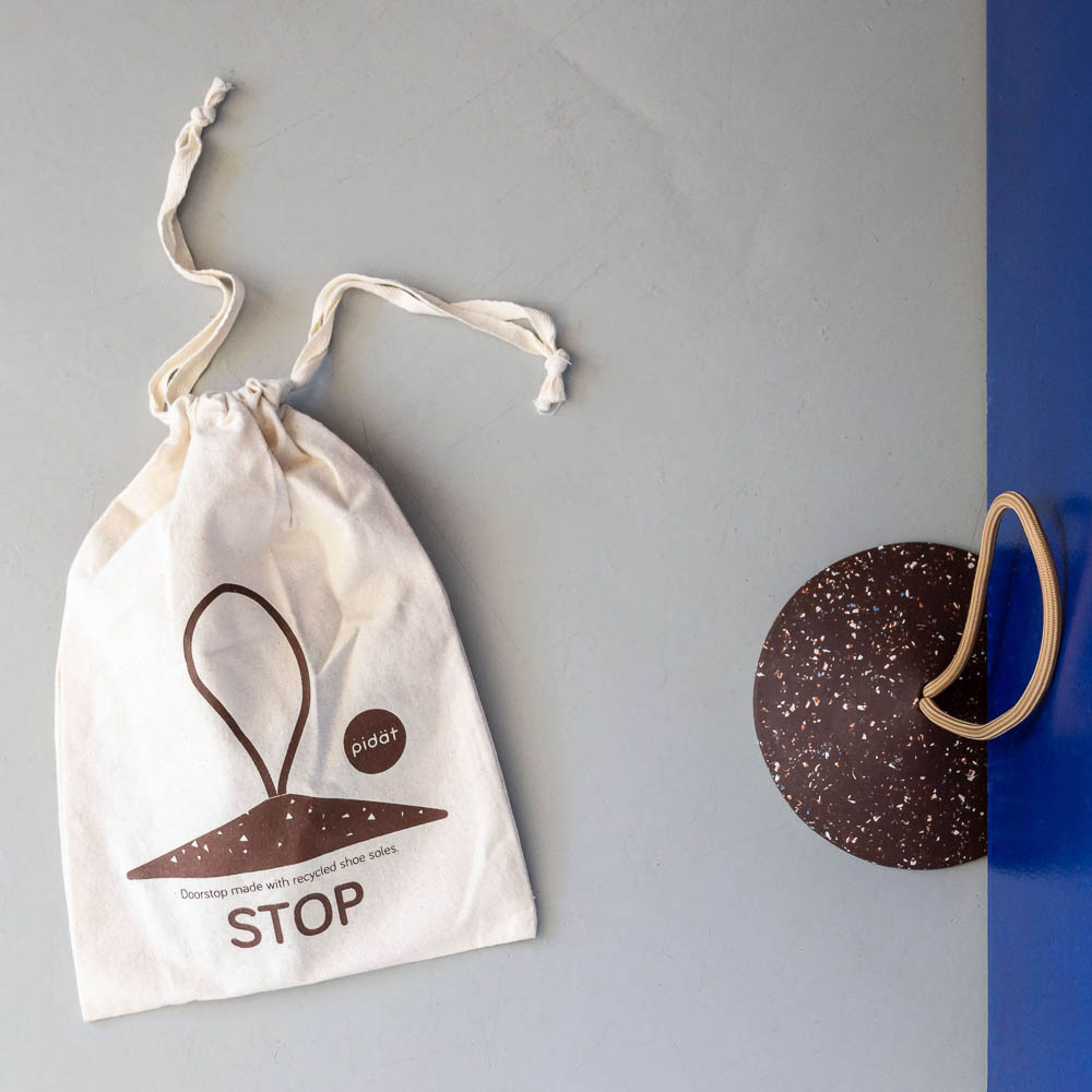 PIDAT STOP Rubber Door Stopper - Heavy Duty Brown Wedge for Sliding Doors, Home & Office Use - Prevents Door Slams, Protects Walls & Floors