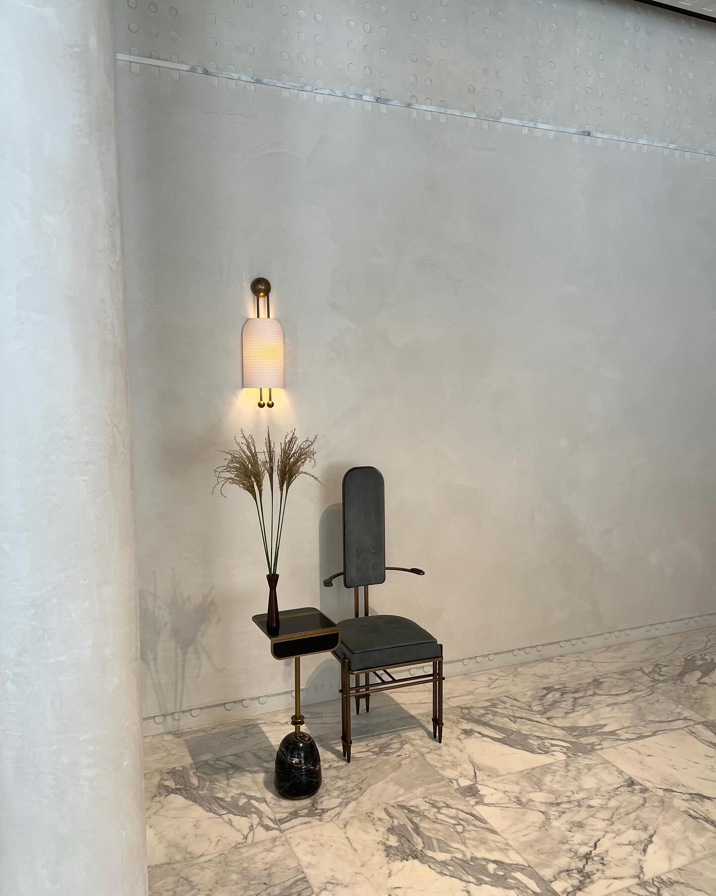 Bertha Wall Lamp - Modern LED Sconce Light Fixture for Bedroom, Living Room & Hallway - Energy Efficient Indoor Lighting