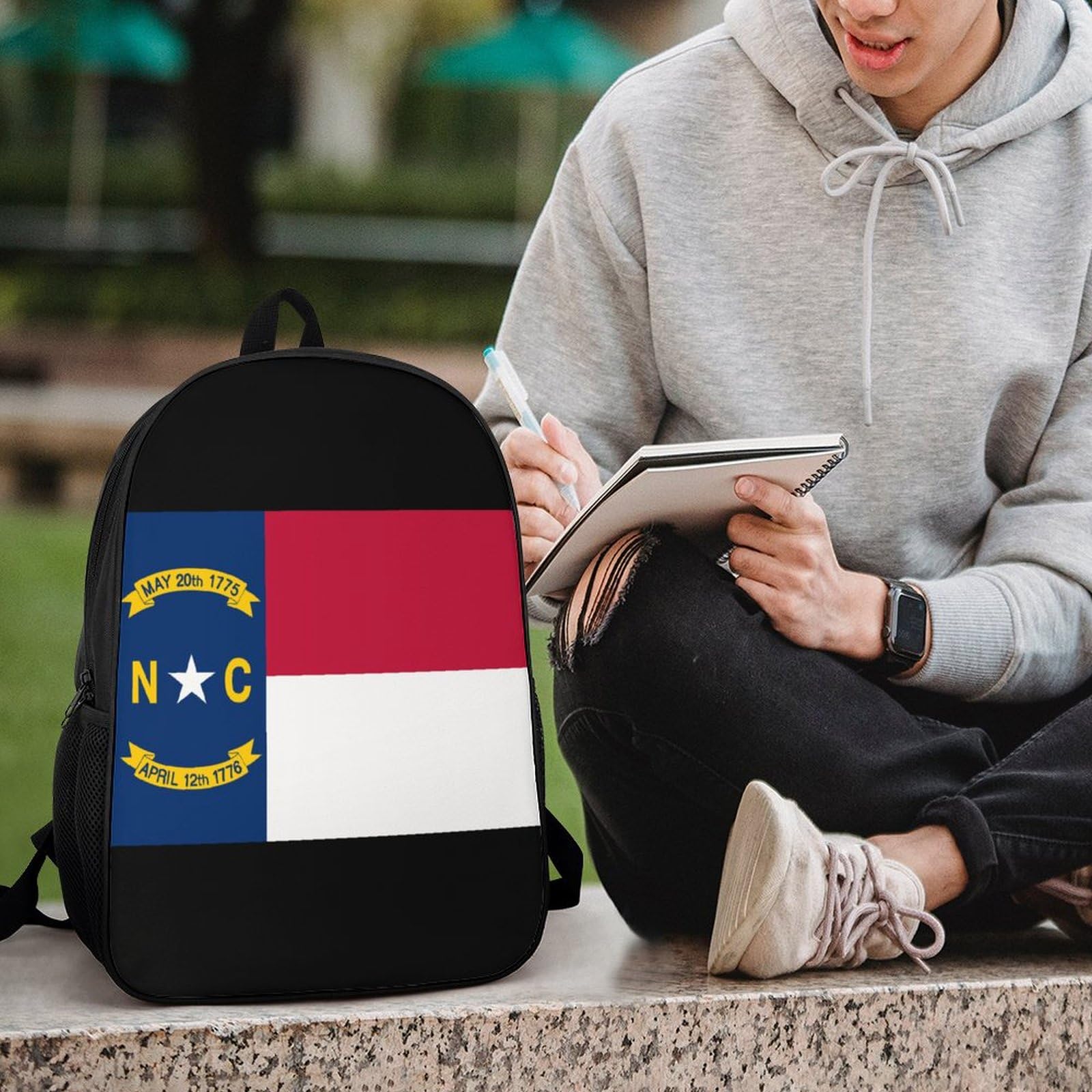 IOEDTHBJ 3D Printed North Carolina Flag Backpack - 17 Inch Laptop Bag for Men & Women, Durable School & Travel Computer Backpack - Perfect for College, Work & Outdoor Adventures