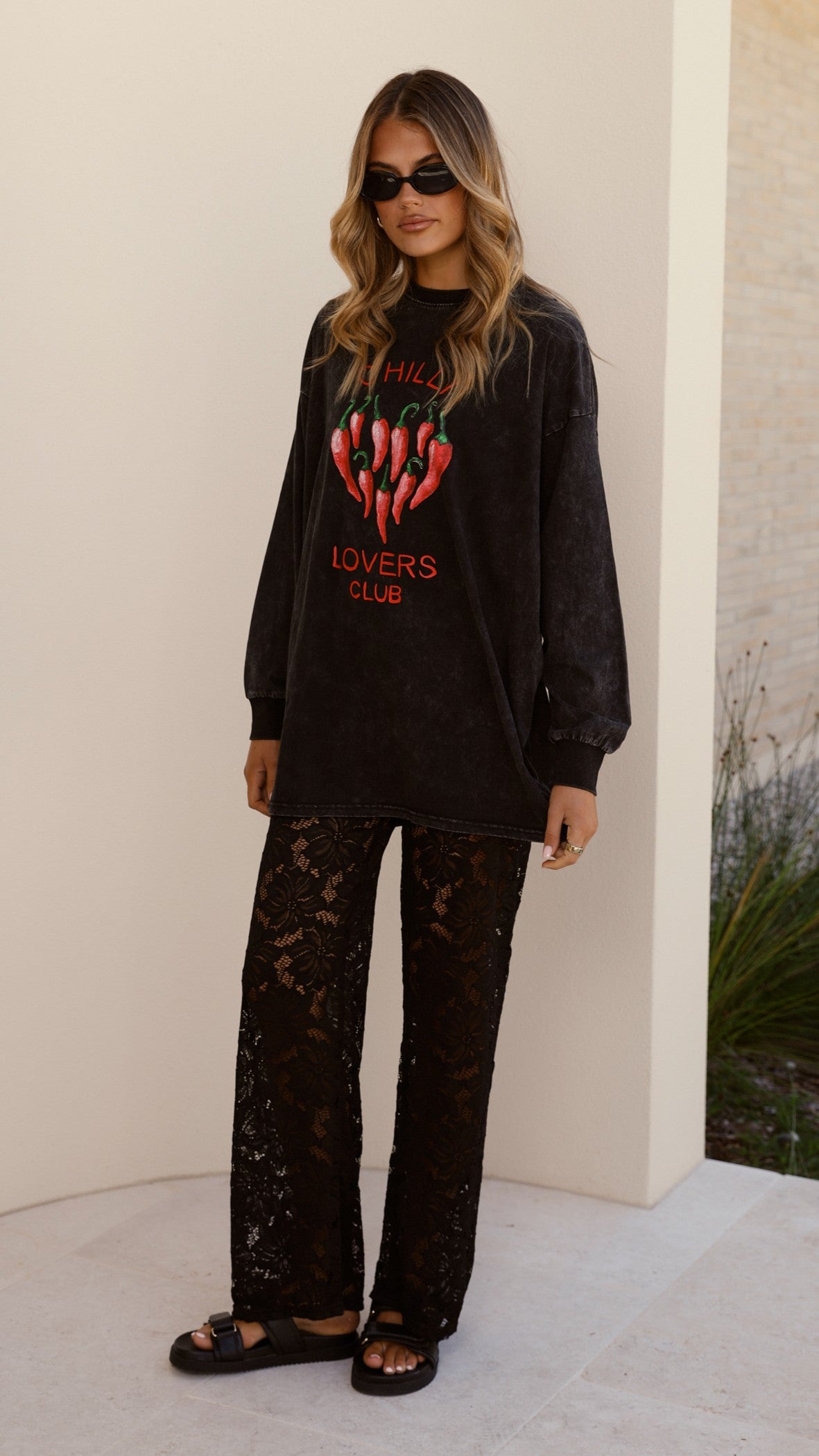 Spicy Chili Lovers T-Shirt & Pants Set - Black | Comfortable Outfit for Cooking, BBQ Parties & Casual Wear