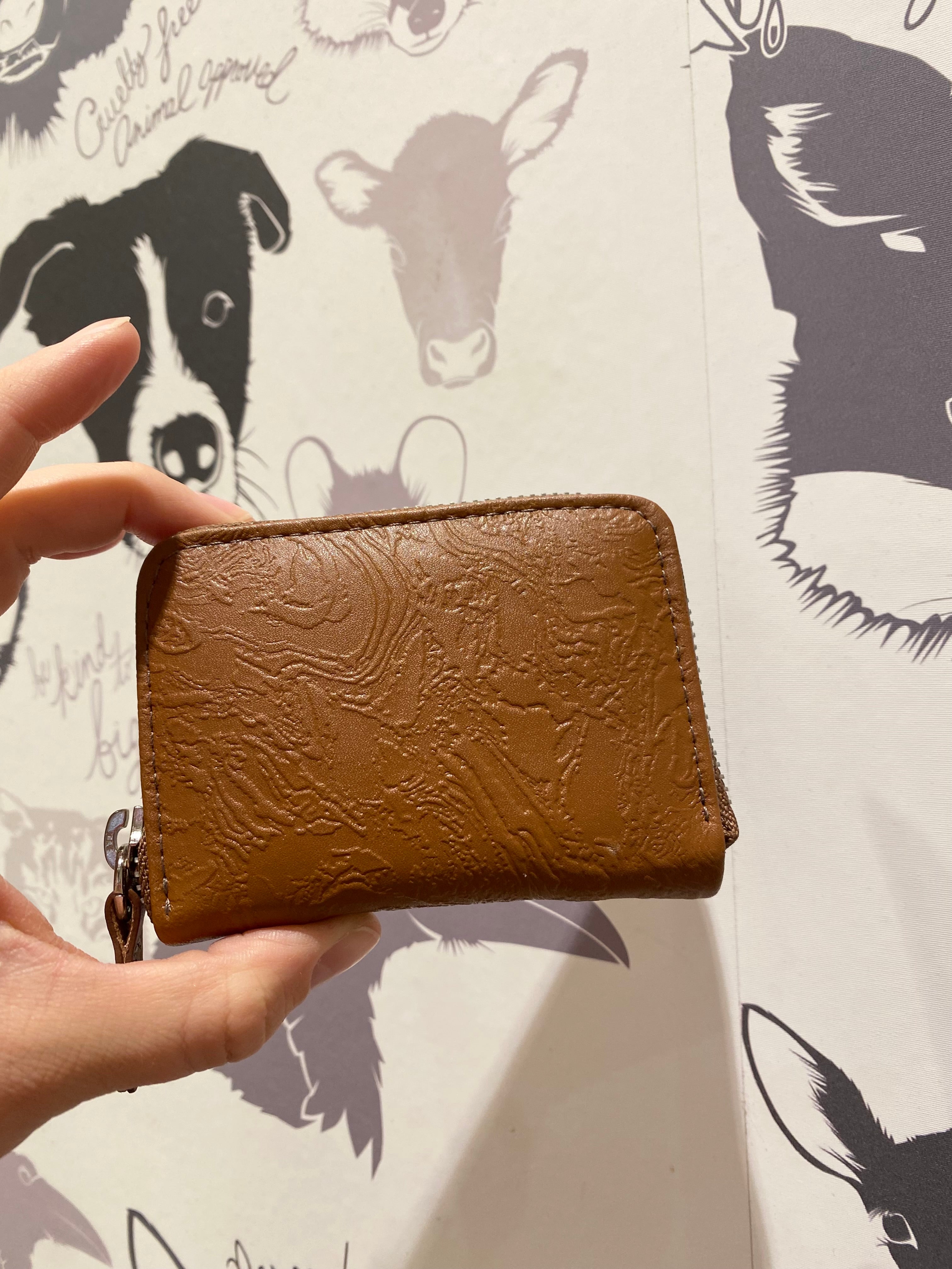 Arlo Embossed Leather Wallet in Tan - Premium RFID Blocking Bifold Wallet for Men | Perfect for Everyday Carry, Travel & Business