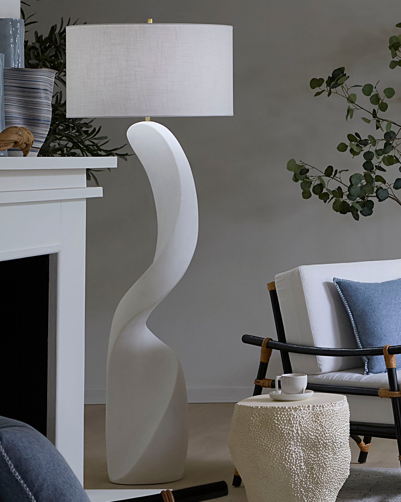 Modern Cobra Floor Lamp with Adjustable Head - Stylish Lighting for Living Room, Bedroom & Office - Perfect for Reading, Working & Relaxing