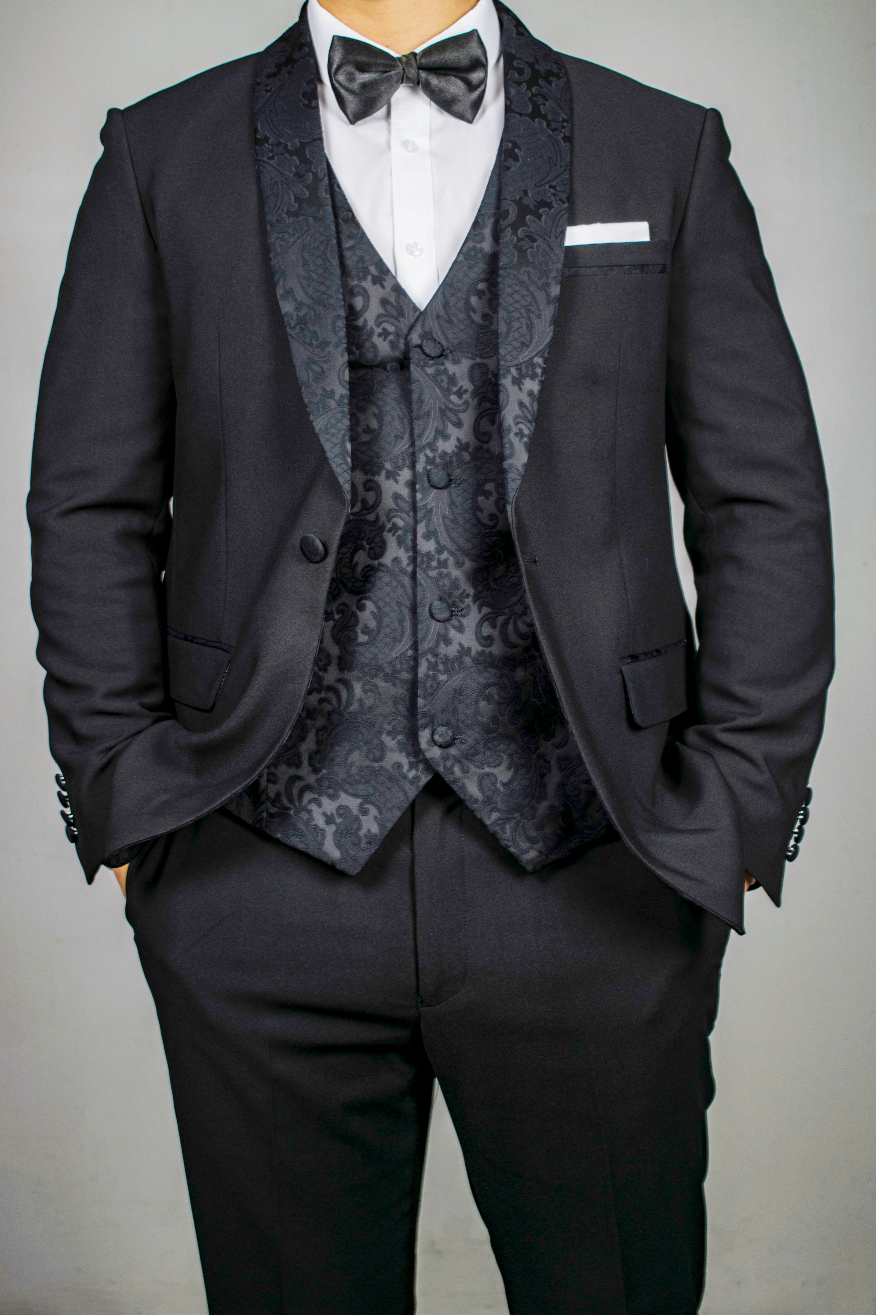 Men's Black Tuxedo Suit with Elegant Embroidery Lapel - Perfect for Weddings, Proms & Formal Events