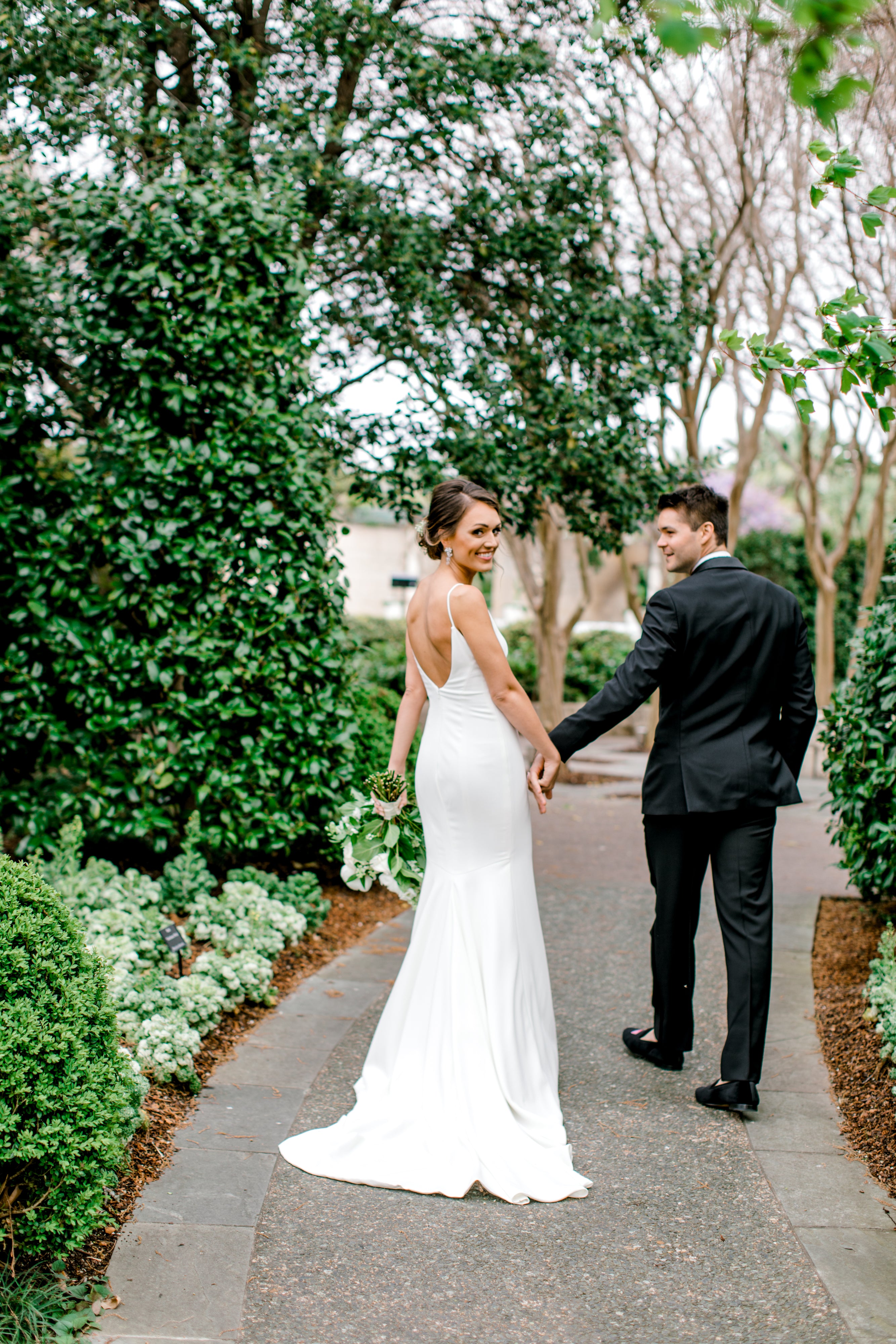 Theia Bruna 890541 Elegant Lace Wedding Dress for Bride - Perfect for Church Ceremony, Beach Wedding & Romantic Vow Renewal