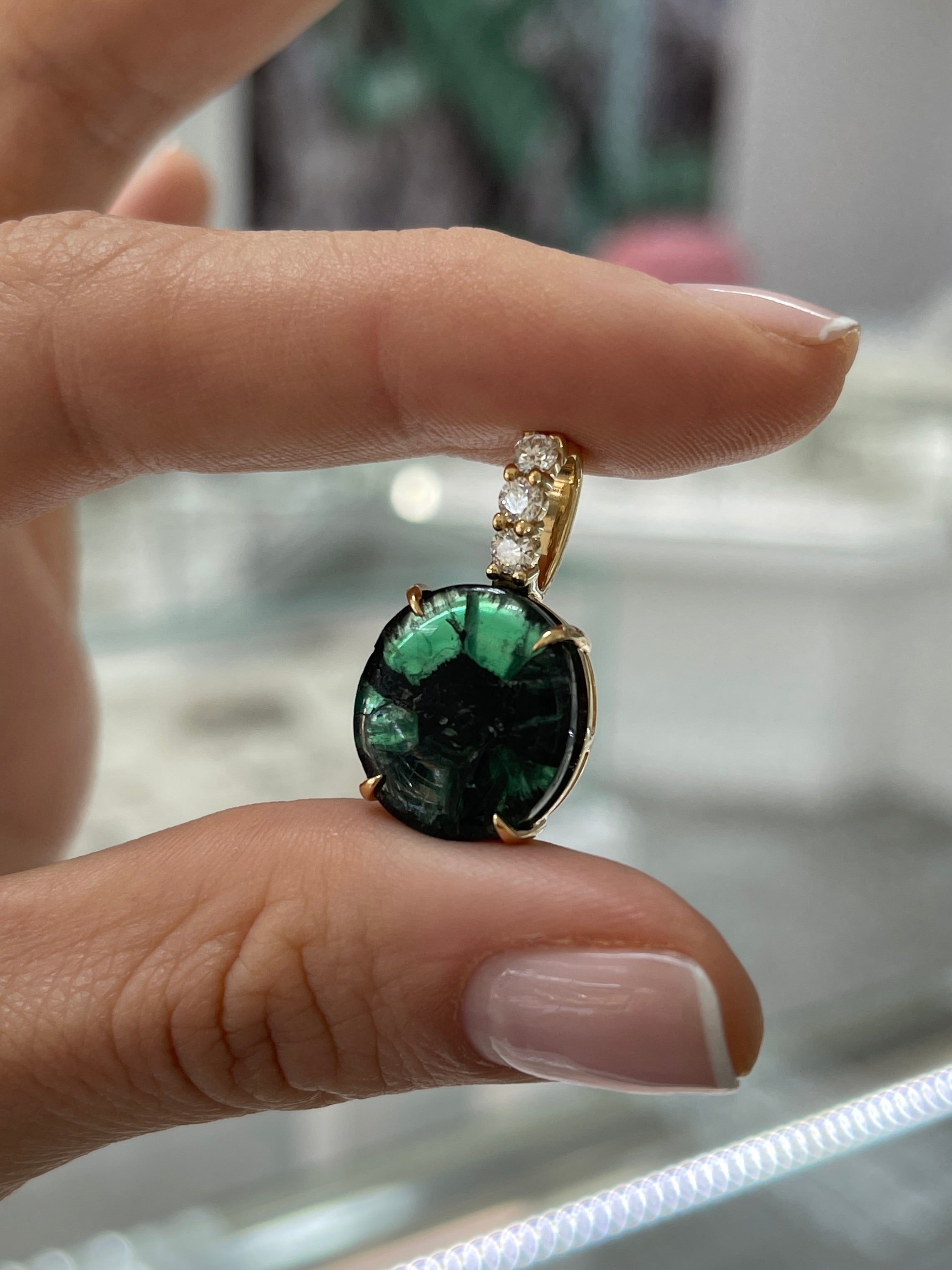 12.32tcw Oval Trapiche Colombian Emerald & Diamond Accented 18K Gold Pendant Necklace for Women - Elegant Jewelry Gift for Birthday, Anniversary & Special Occasions