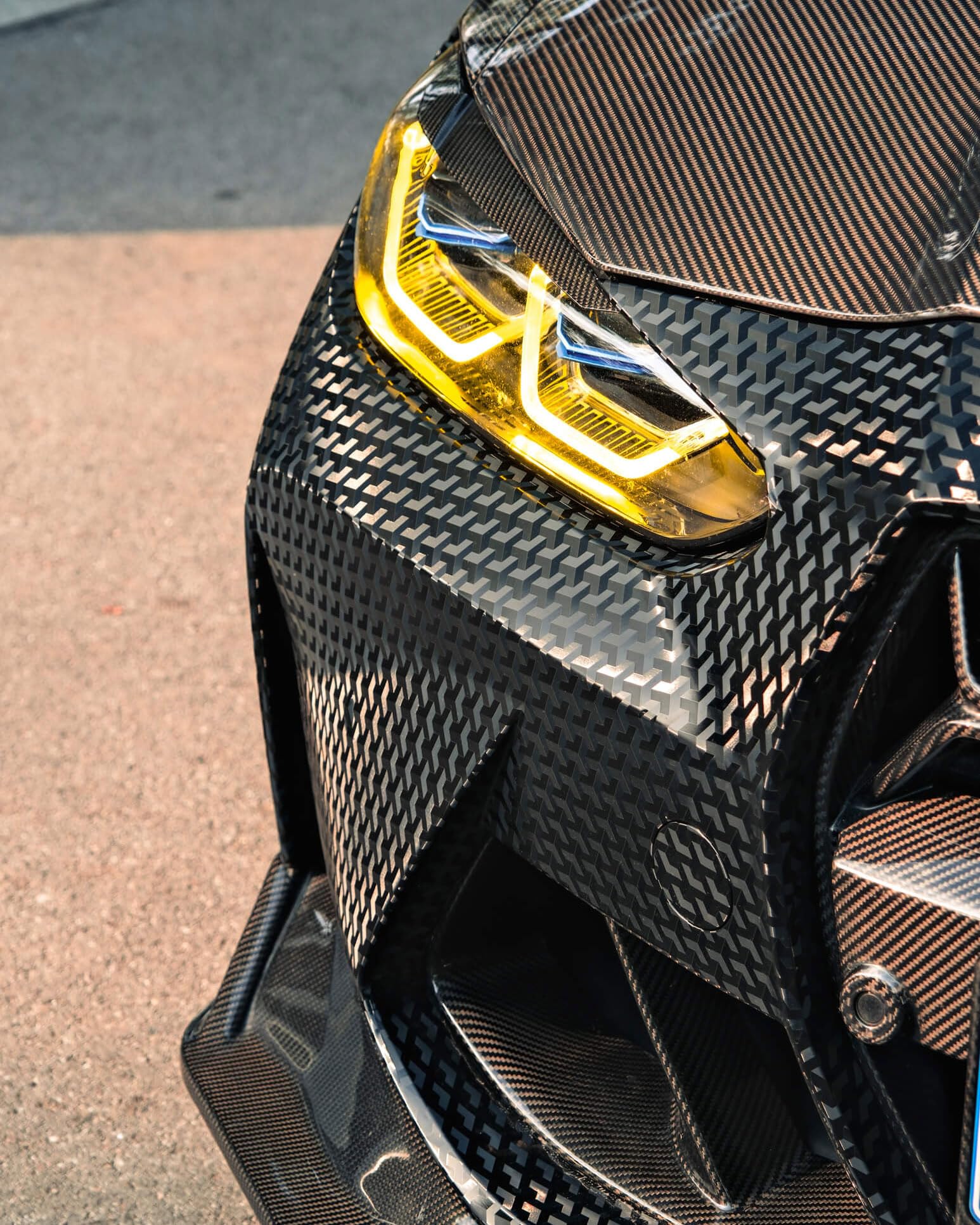 Premium VViViD Black Carbon Fiber Vinyl Wrap Roll - 15ft x 5ft (Triangle Pattern) - High Gloss Automotive & DIY Wrap for Cars, Motorcycles, Laptops & Home Decor
