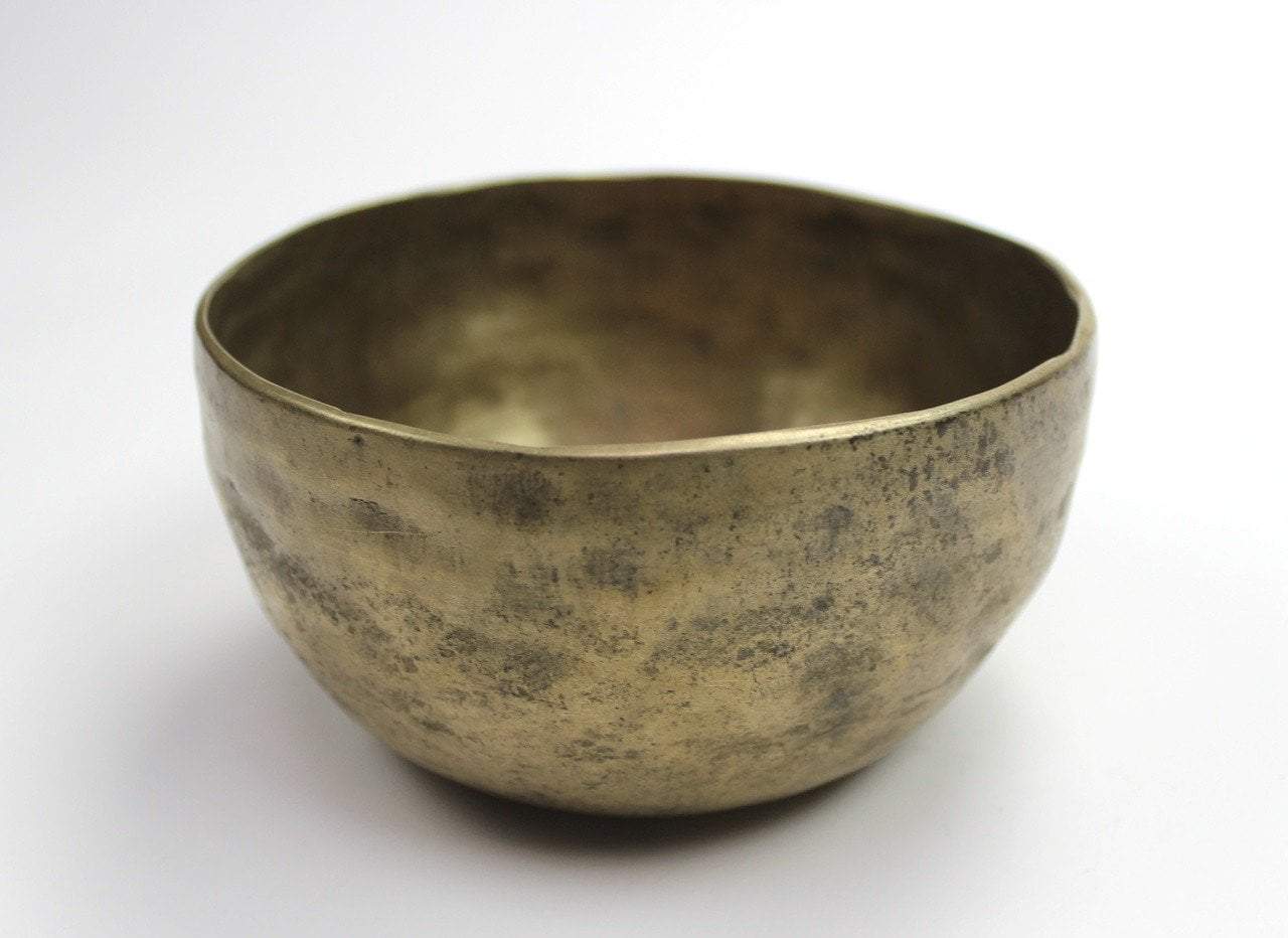5 Inch Solar Plexus Chakra 332Hz Singing Bowl - Meditation, Yoga & Healing Sound Therapy Instrument for Stress Relief & Energy Balancing