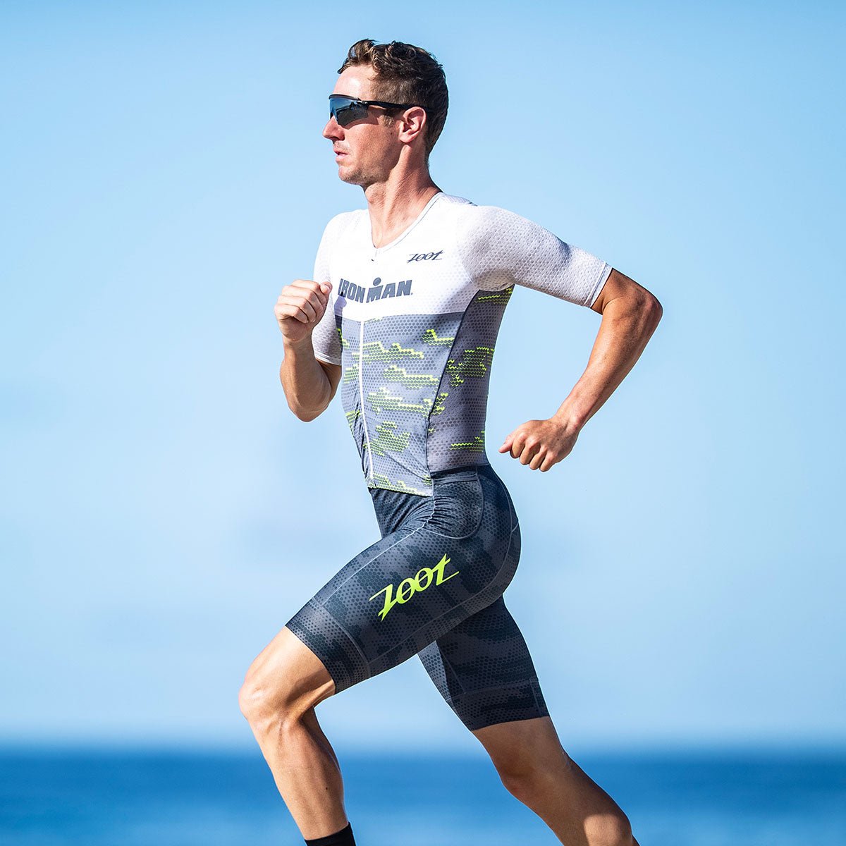 Men's Limited Edition Tri Aero FZ Racing Suit - IM Resilience Technology for High-Speed Motorcycle Racing & Track Performance