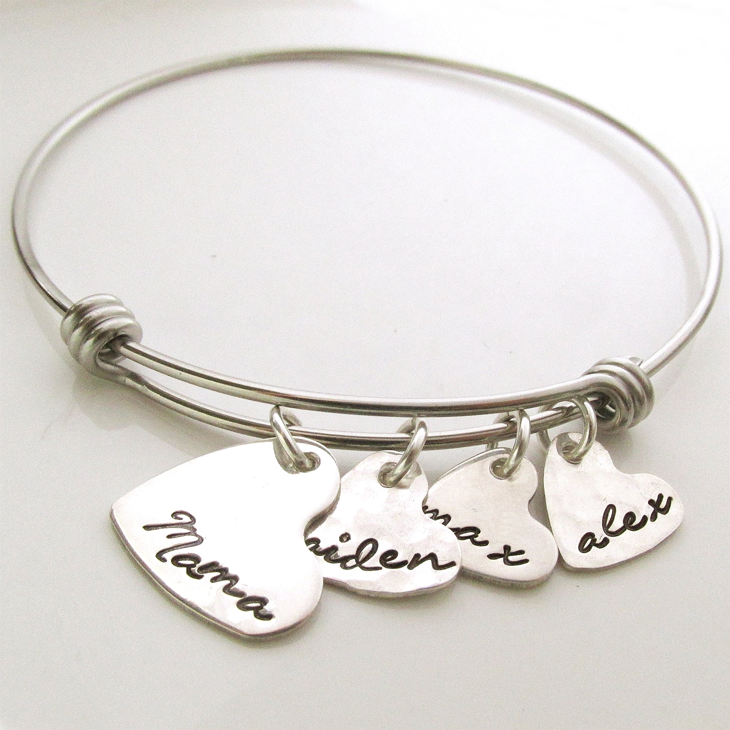 Personalized Mother's Bangle Bracelet - Custom Engraved Mama Charm Jewelry with Heart Design - Perfect Gift for Mom, Birthday, Anniversary & Mother's Day
