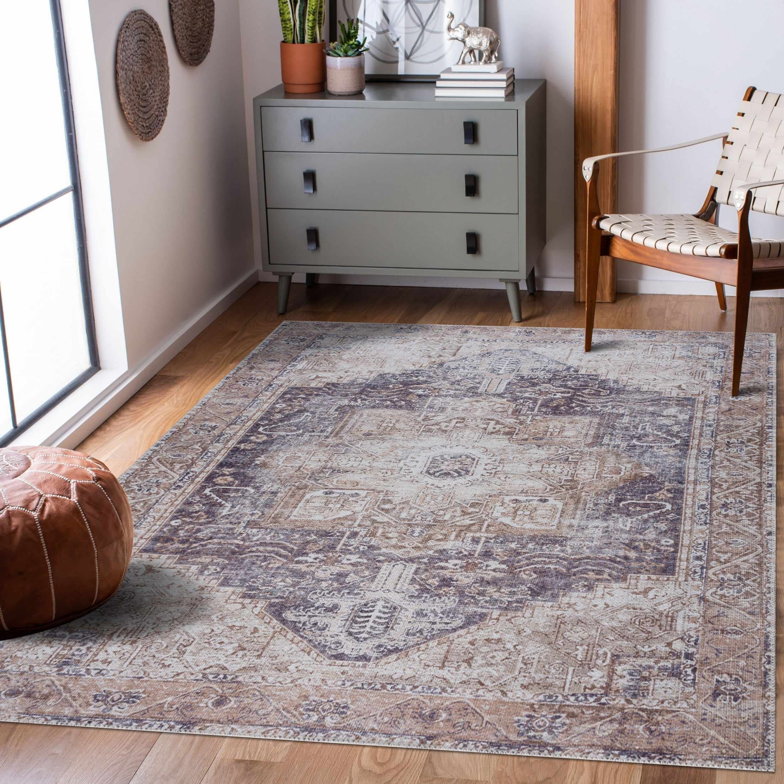 Machine Washable Traditional Runner Rug for Hallway & Kitchen - Beige, Light Brown, Navy - 2'7