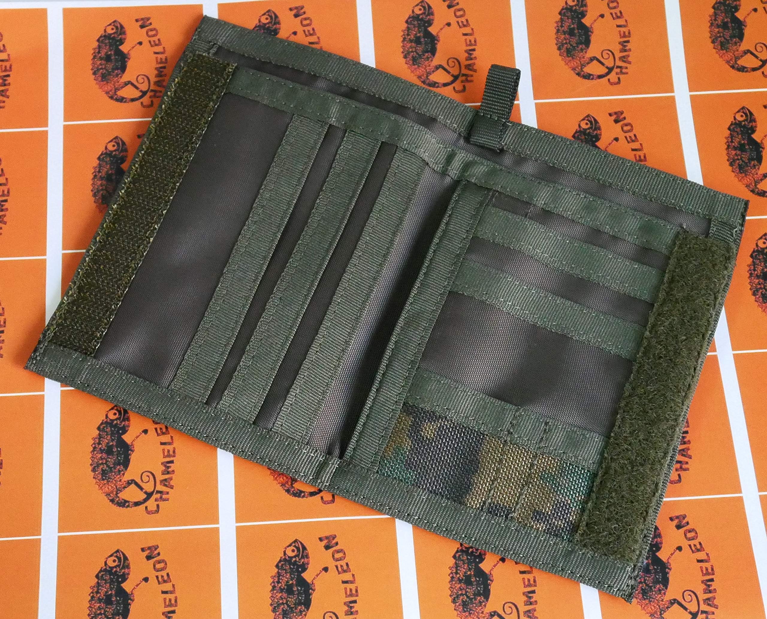 Chameleon Bifold Men's Nylon Wallet - Military Tactical Slim Front Pocket Wallet - Durable Canvas Travel Bi-Fold Wallet for Everyday Carry & Outdoor Adventures