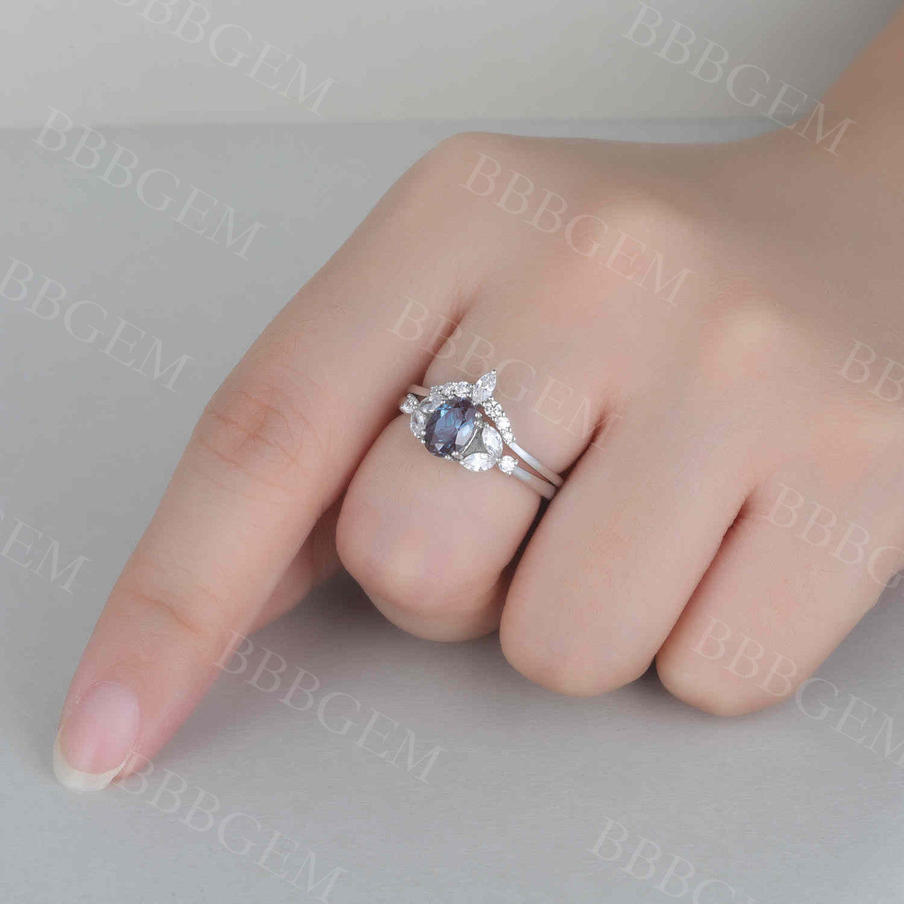 5x7mm Alexandrite & Moissanite Pave Chevron Engagement Ring Set - Vintage Inspired Bridal Jewelry for Wedding, Anniversary & Proposal (Rose Gold/White Gold)
