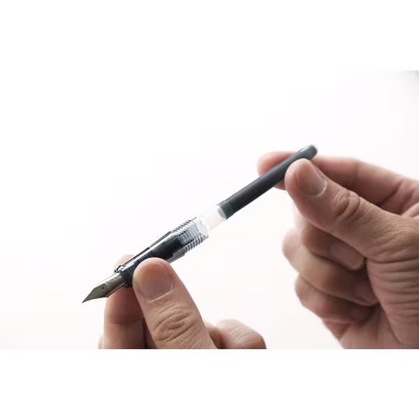 Premium Lightive Fountain Pen - Elegant Writing Instrument for Professionals & Students | Perfect for Calligraphy, Note-Taking & Gift Giving