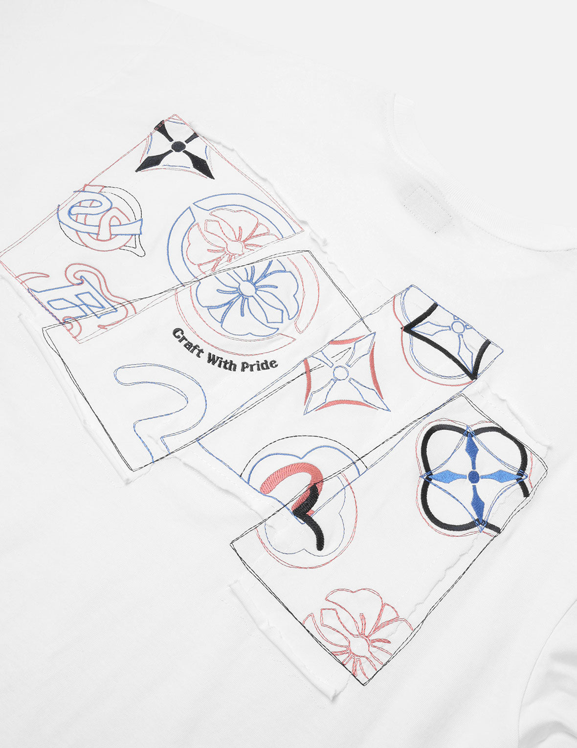 Premium Logo & Kamon Embroidered Loose Fit T-Shirt for Men - Comfortable Casual Wear for Everyday Outfits and Street Style
