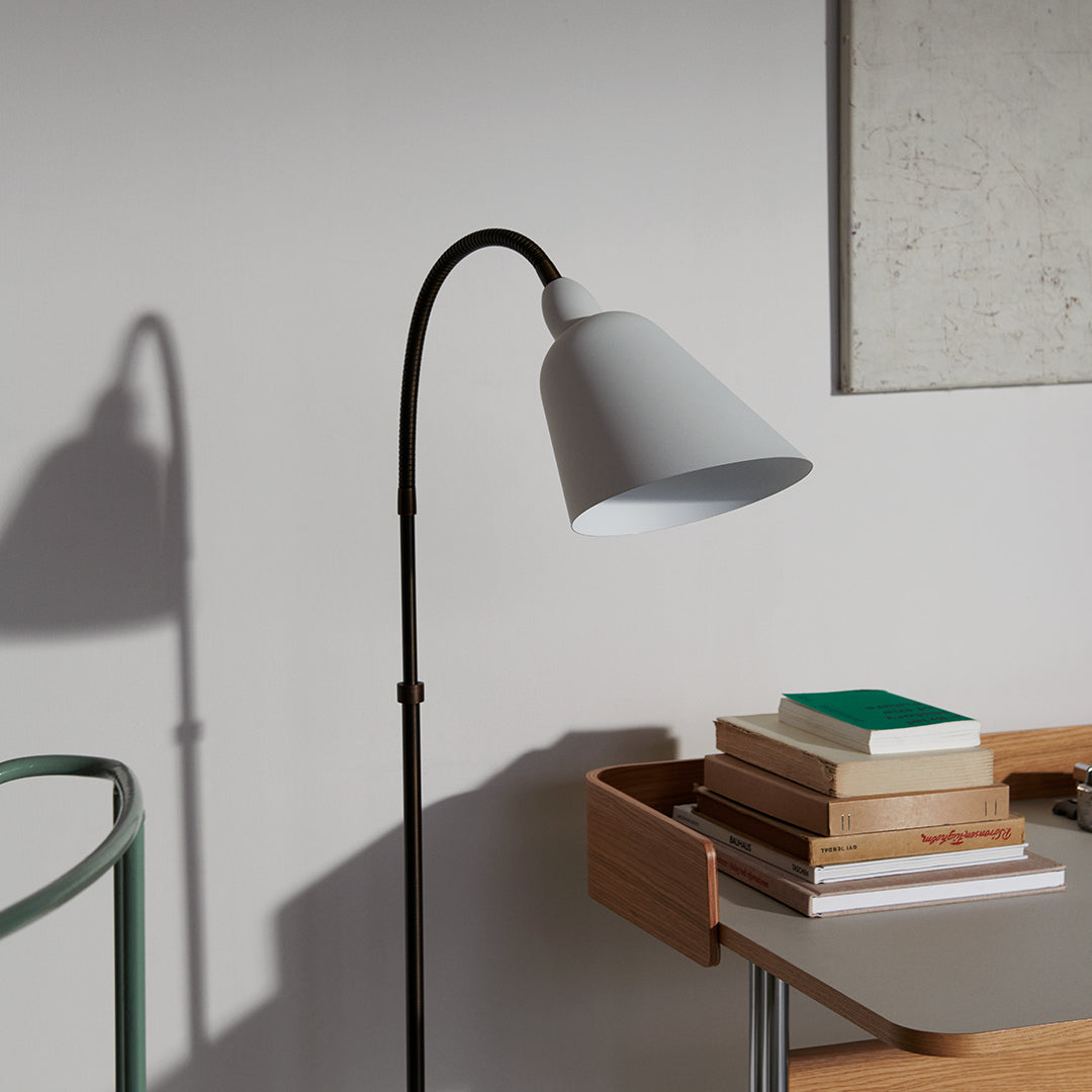 Bellevue AJ7 Modern Floor Lamp - Adjustable LED Standing Light for Living Room, Bedroom & Office - Dimmable Brightness & Energy Efficient