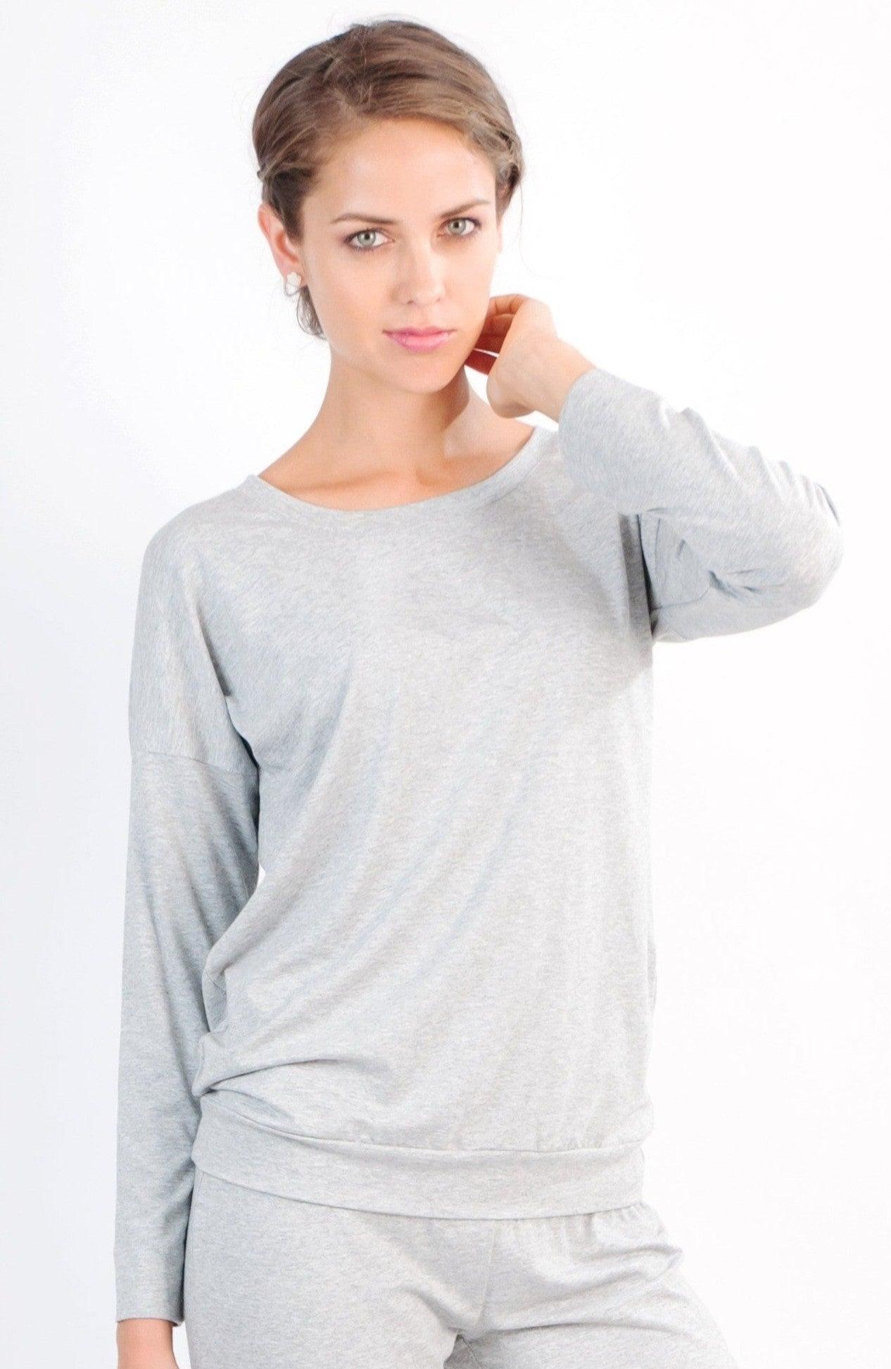Comfortable Relaxed Long Sleeve Pullover Sweater for Women & Men - Cozy Casual Wear for Fall & Winter