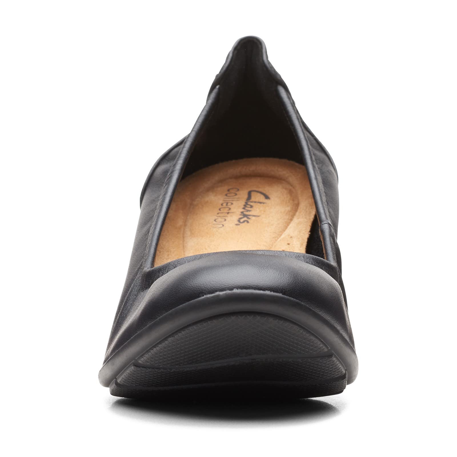 Clarks Women's Neiley Pearl Loafers - Comfortable Slip-On Shoes for Women, Casual & Office Wear, Lightweight & Stylish for Everyday Use