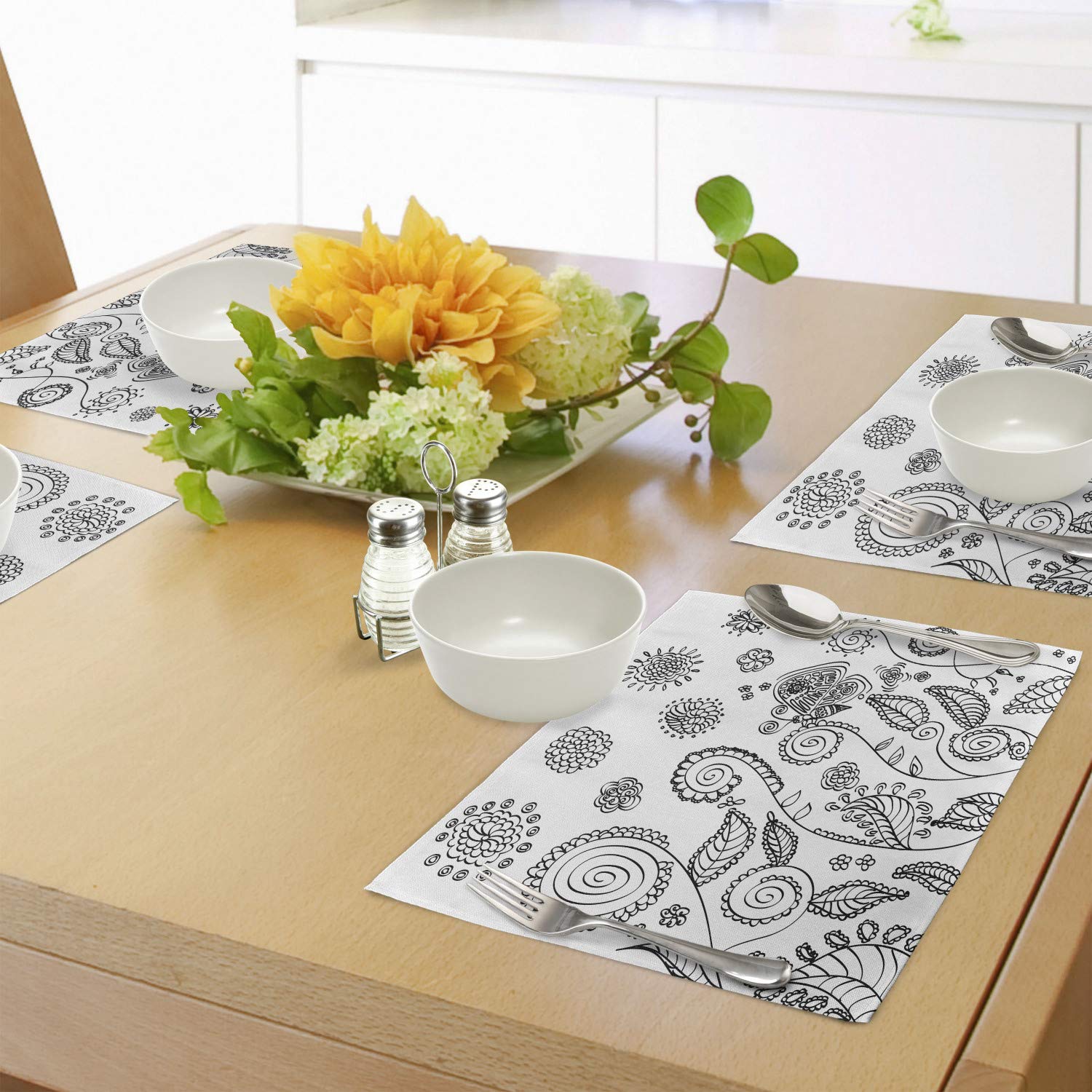 Ambesonne Floral Place Mats Set of 4 - Doodle Style Circular Swirled Flower Petals with Butterflies & Leaves Design - Washable Fabric Table Mats for Dining Room & Kitchen Decor (Black & White) - Perfect for Dinner Parties, Brunch & Holiday Table Settings