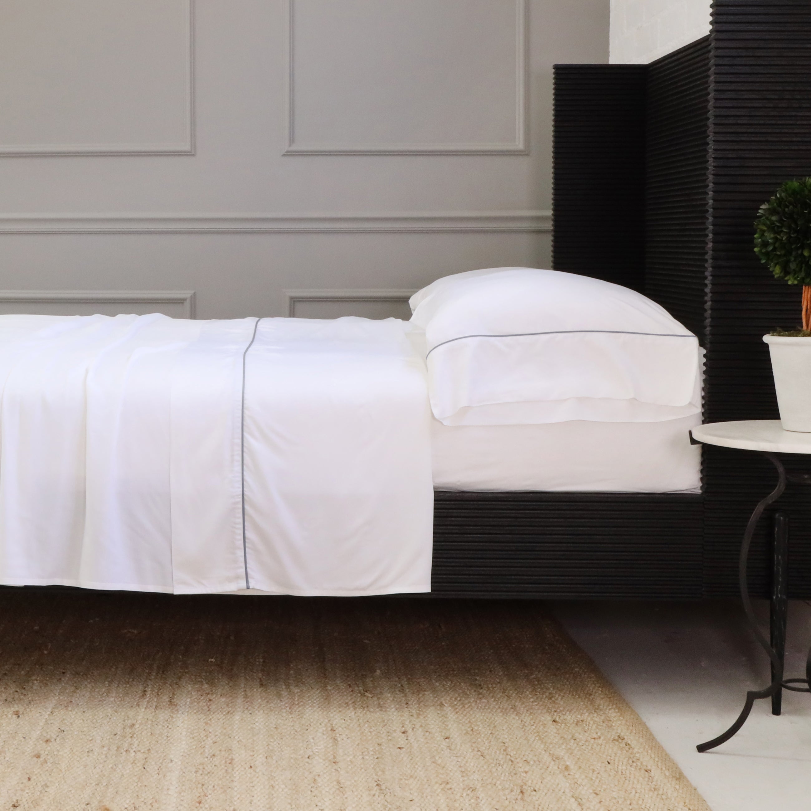 Premium Sheena Bamboo Sateen Sheet Set - Soft & Breathable Bedding for All Seasons - Perfect for Master Bedroom, Guest Room & Vacation Homes