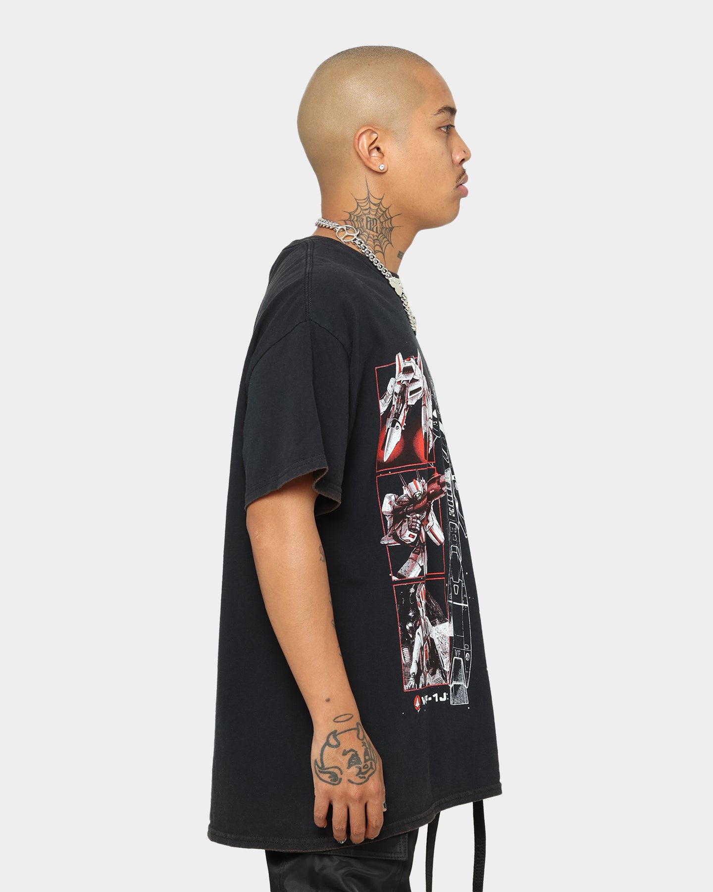 American Thrift X Robotech VFIJ Vintage Washed Black T-Shirt | Retro Anime Tee for Fans, Casual Wear & Collectors