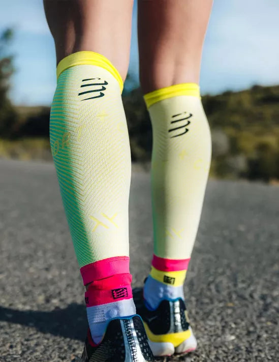 Compressport Unisex R2 Oxygen Calf Sleeves - Performance Compression for Running, Cycling & Recovery (Safe Yellow) - Ideal for Athletes & Fitness Enthusiasts