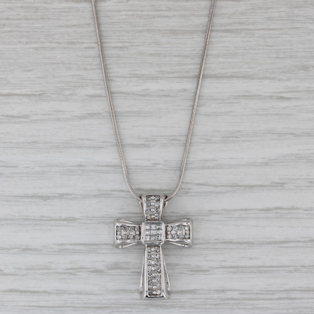 0.50 Carat Diamond Cross Pendant Necklace in 14K White Gold with 17