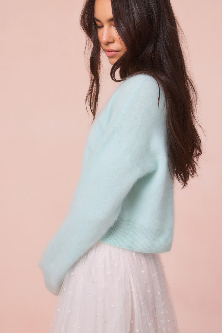 Bellman Cropped Cashmere Pullover Sweater for Women - Soft & Warm Winter Knit Top - Perfect for Office, Date Night & Holiday Outfits