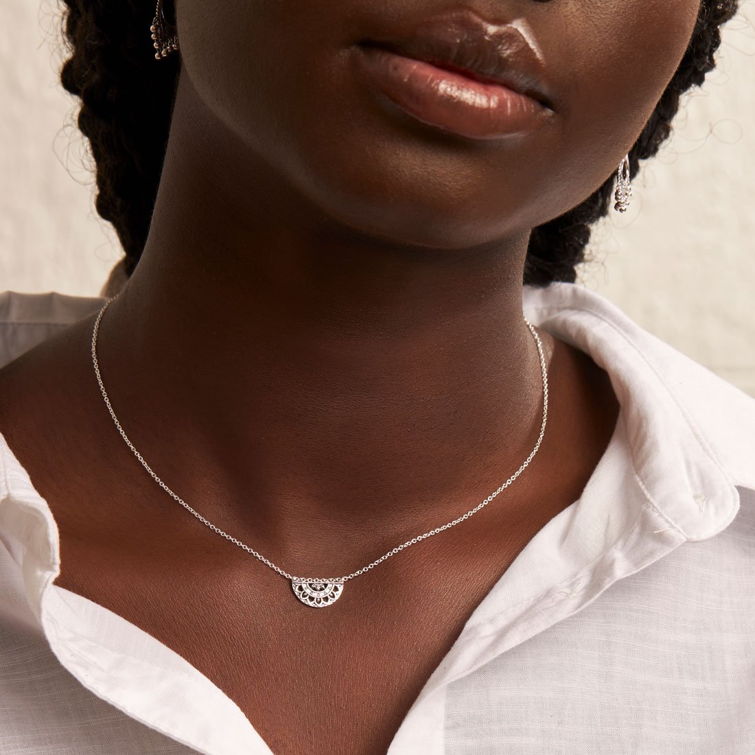 Dainty Mandala Necklace for Women - Elegant Boho Pendant Jewelry - Perfect for Yoga, Meditation & Spiritual Gifts
